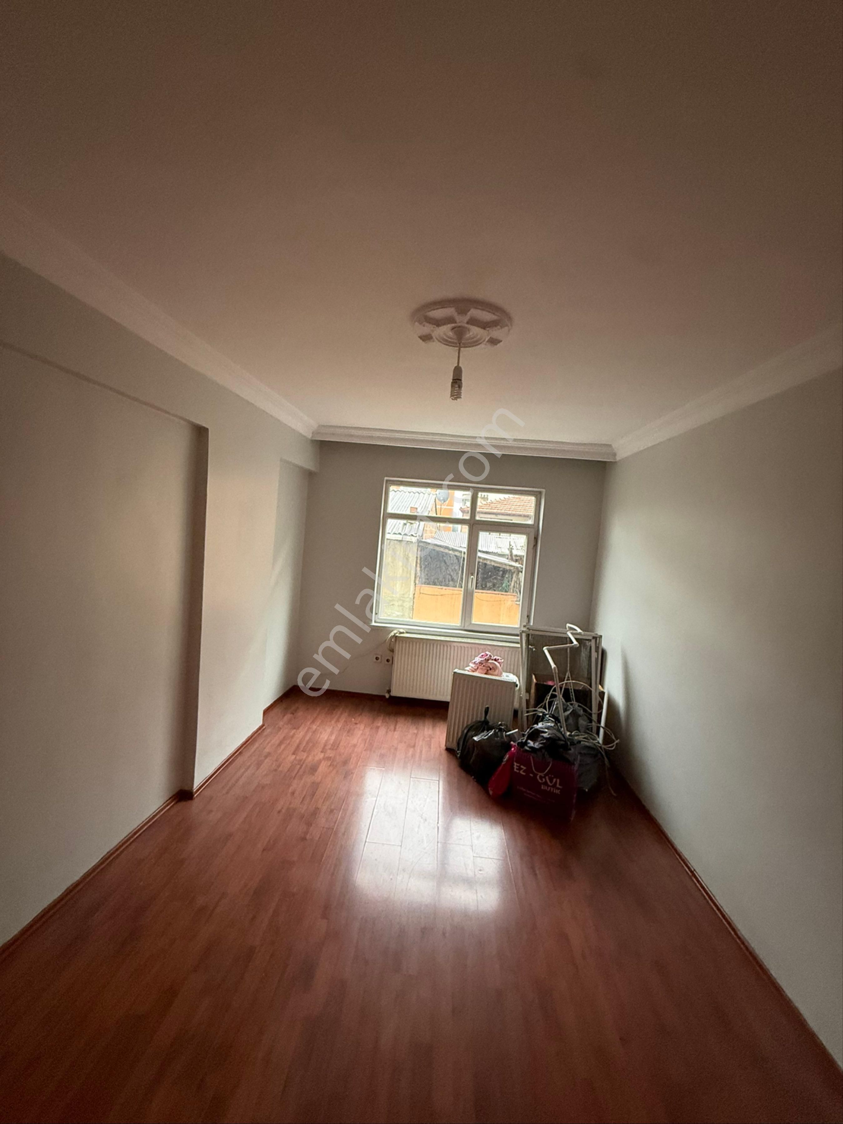 Rasathane Mahallesinde İci Temiz Satılık Daire - Görsel 8