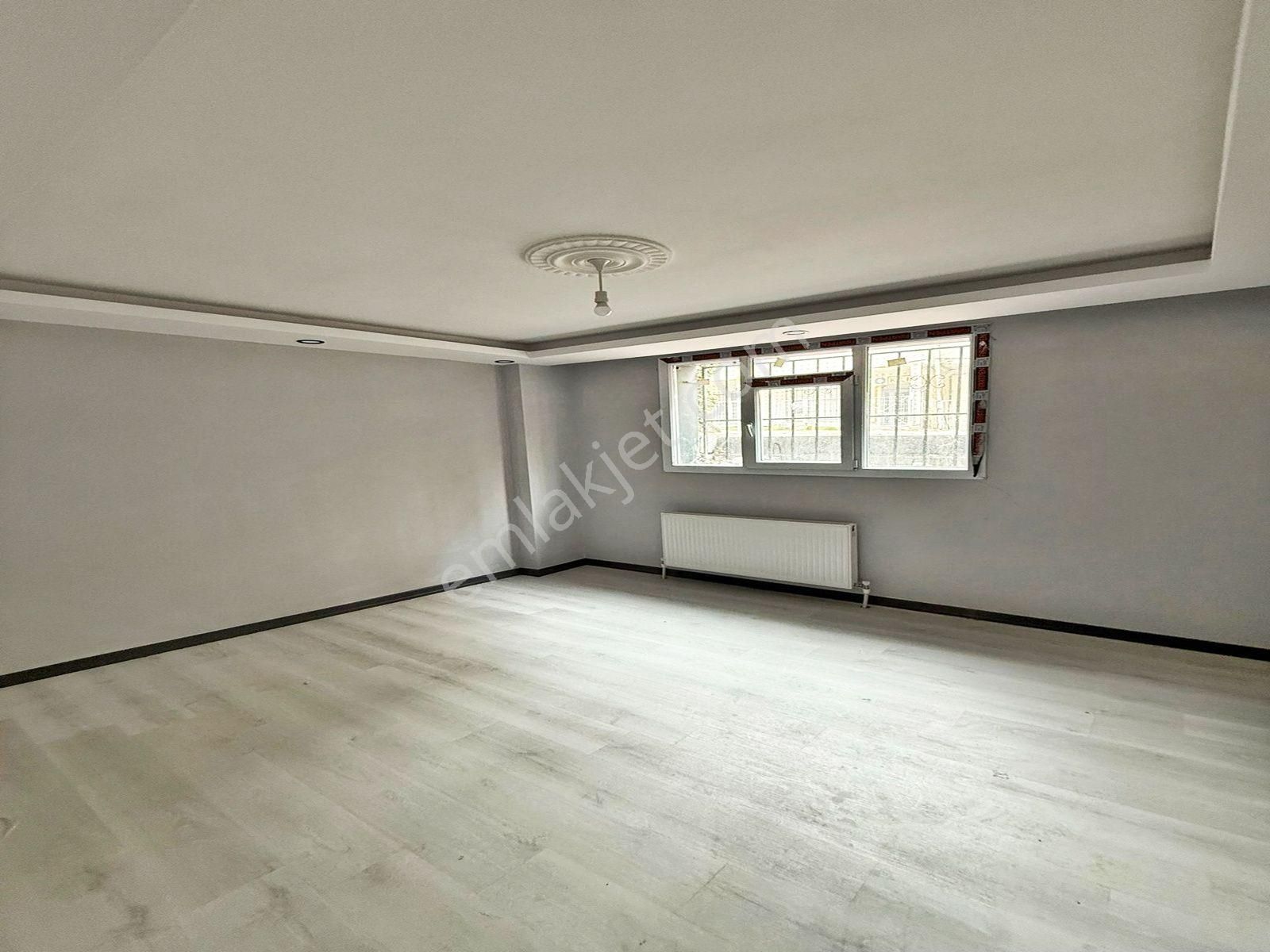 Giriş Katı Emsali Doğan Araslı Bulvarında Bahçeli Geniş Daire - Görsel 9