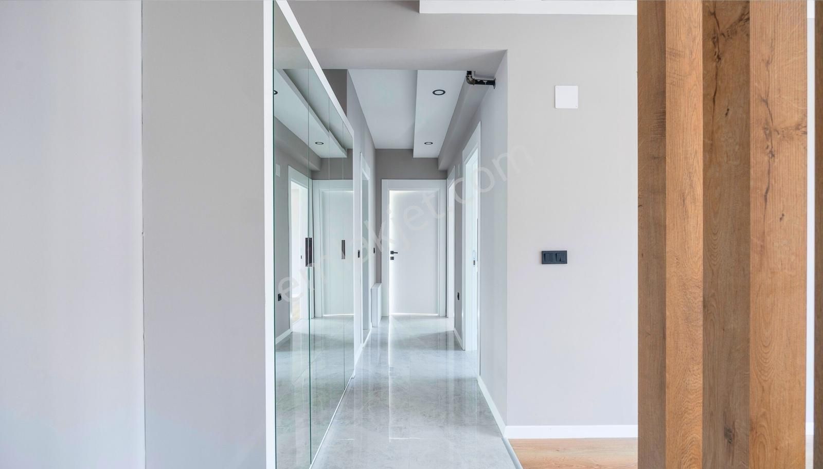 Cb Level'dan Prestijli Konum'da 2+1 Ayrı Mutfak Kiralık Daire - Görsel 24