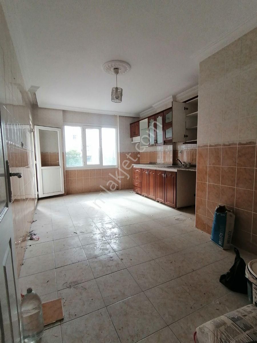 Turgut Özal Medline Hastanesi Karşısı Az Katlı Binada 3+1+klr+eb - Görsel 25