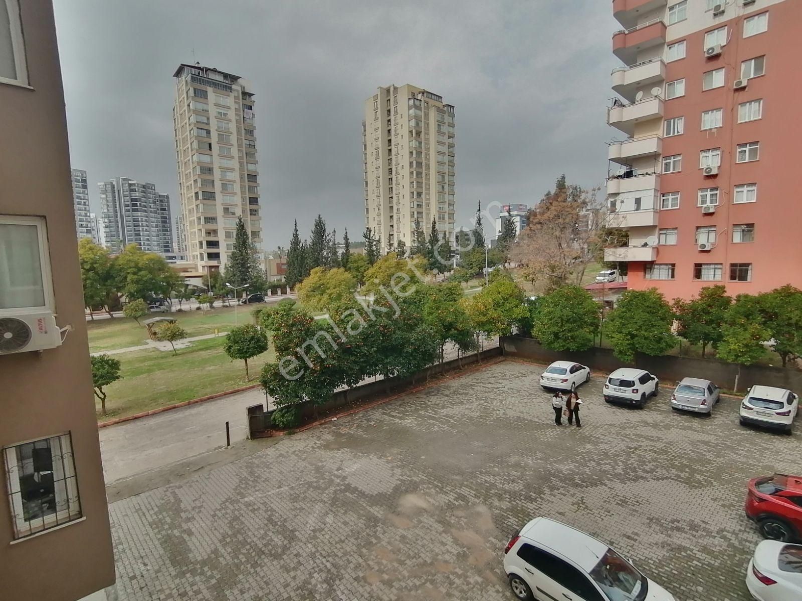 Turgut Özal Medline Hastanesi Karşısı Az Katlı Binada 3+1+klr+eb