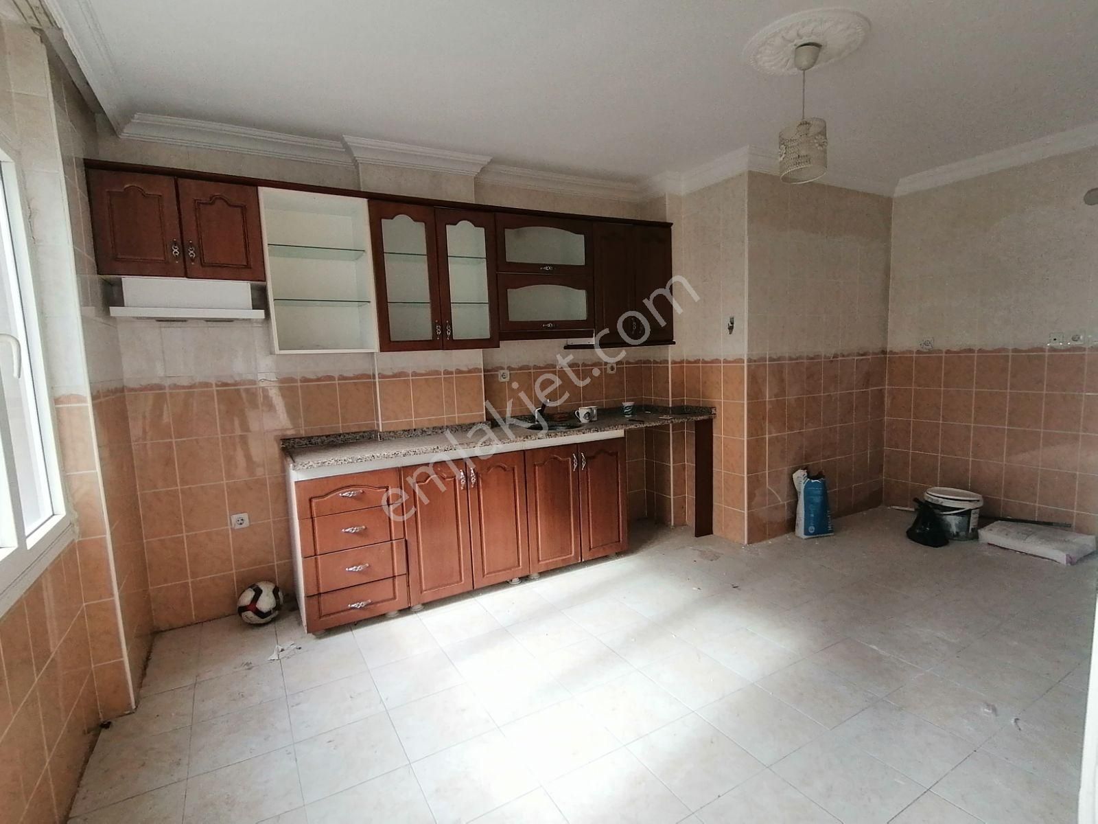 Turgut Özal Medline Hastanesi Karşısı Az Katlı Binada 3+1+klr+eb - Görsel 17