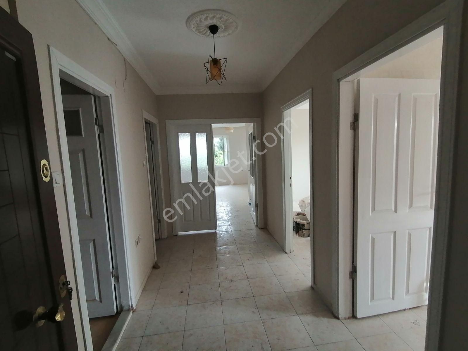 Turgut Özal Medline Hastanesi Karşısı Az Katlı Binada 3+1+klr+eb - Görsel 26