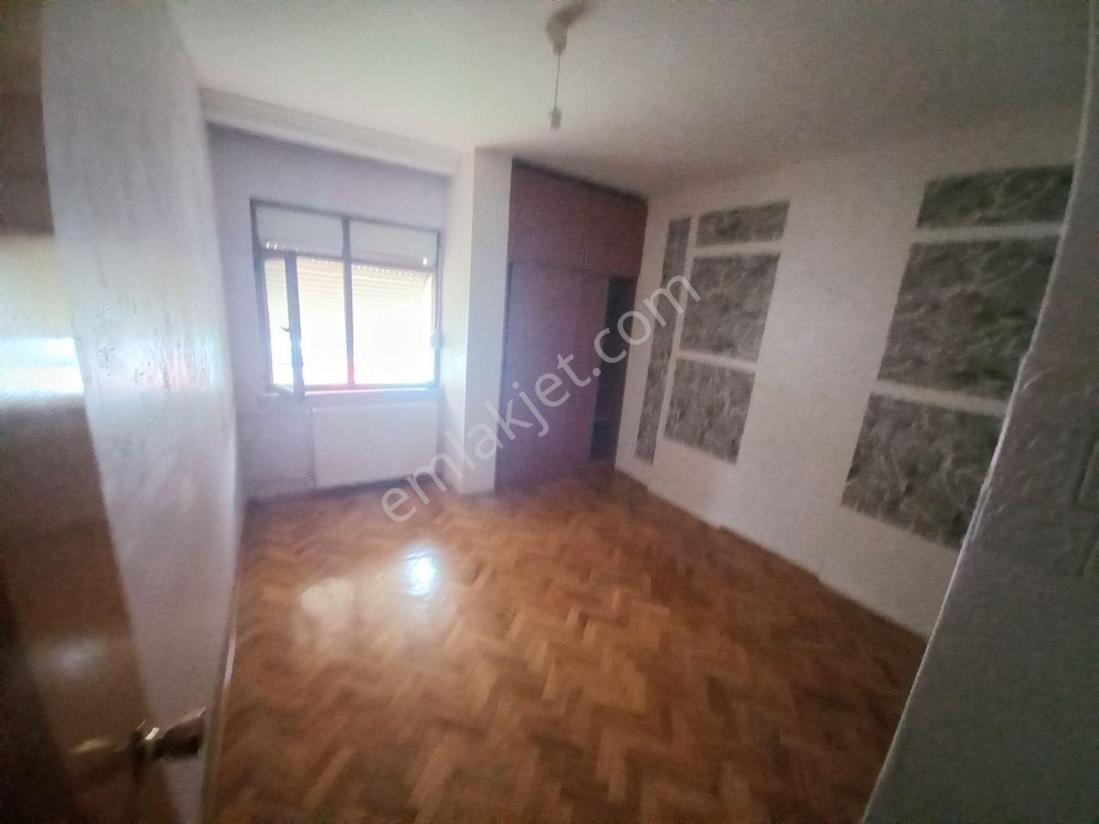 Kanaat'ten Yüksek Giriş 2+1 Vadi Manzaralı Balkonlu - Görsel 6