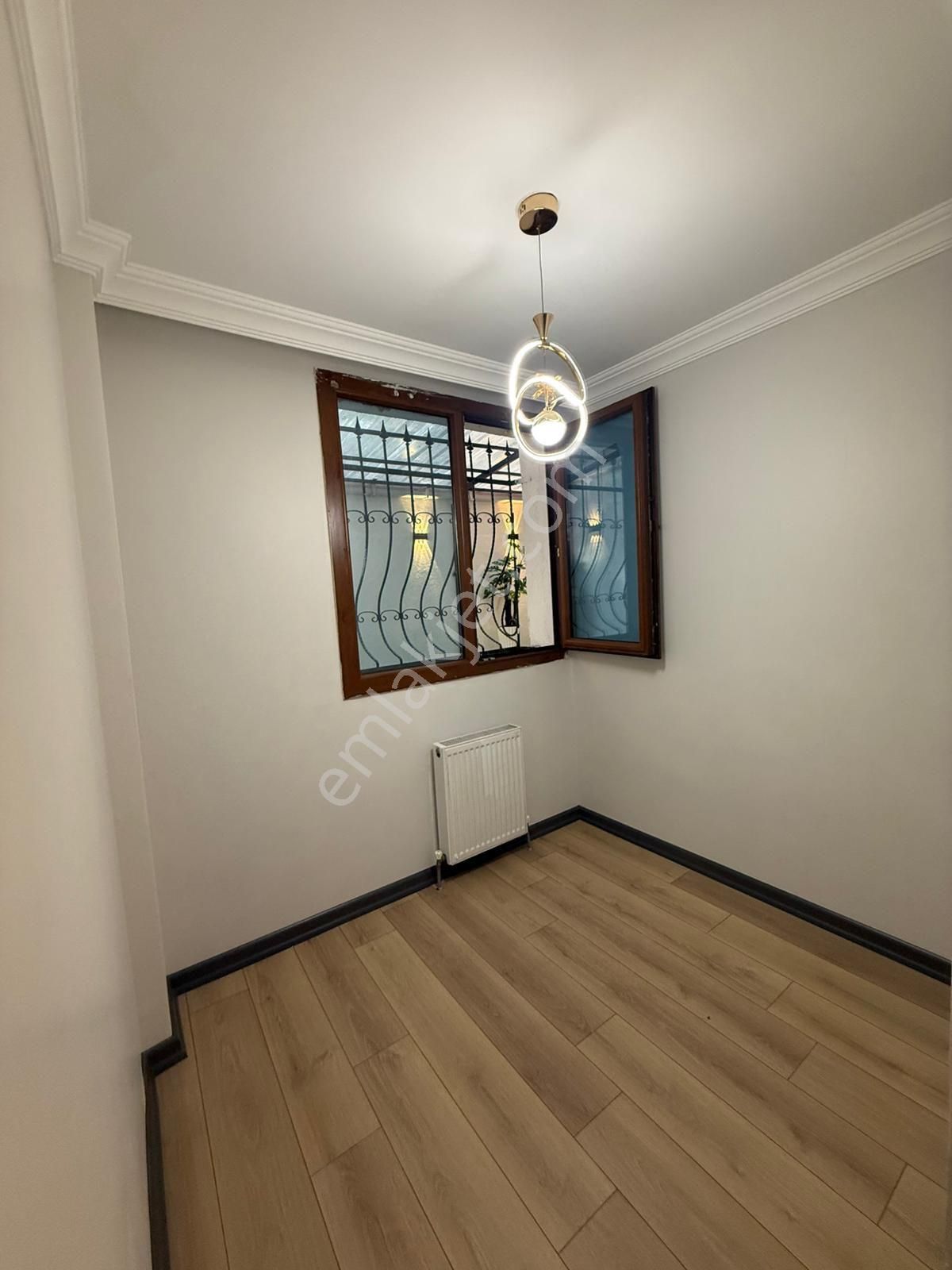 Dekorlu Kış Bahçeli 2+1 Geniş Daire - Görsel 4