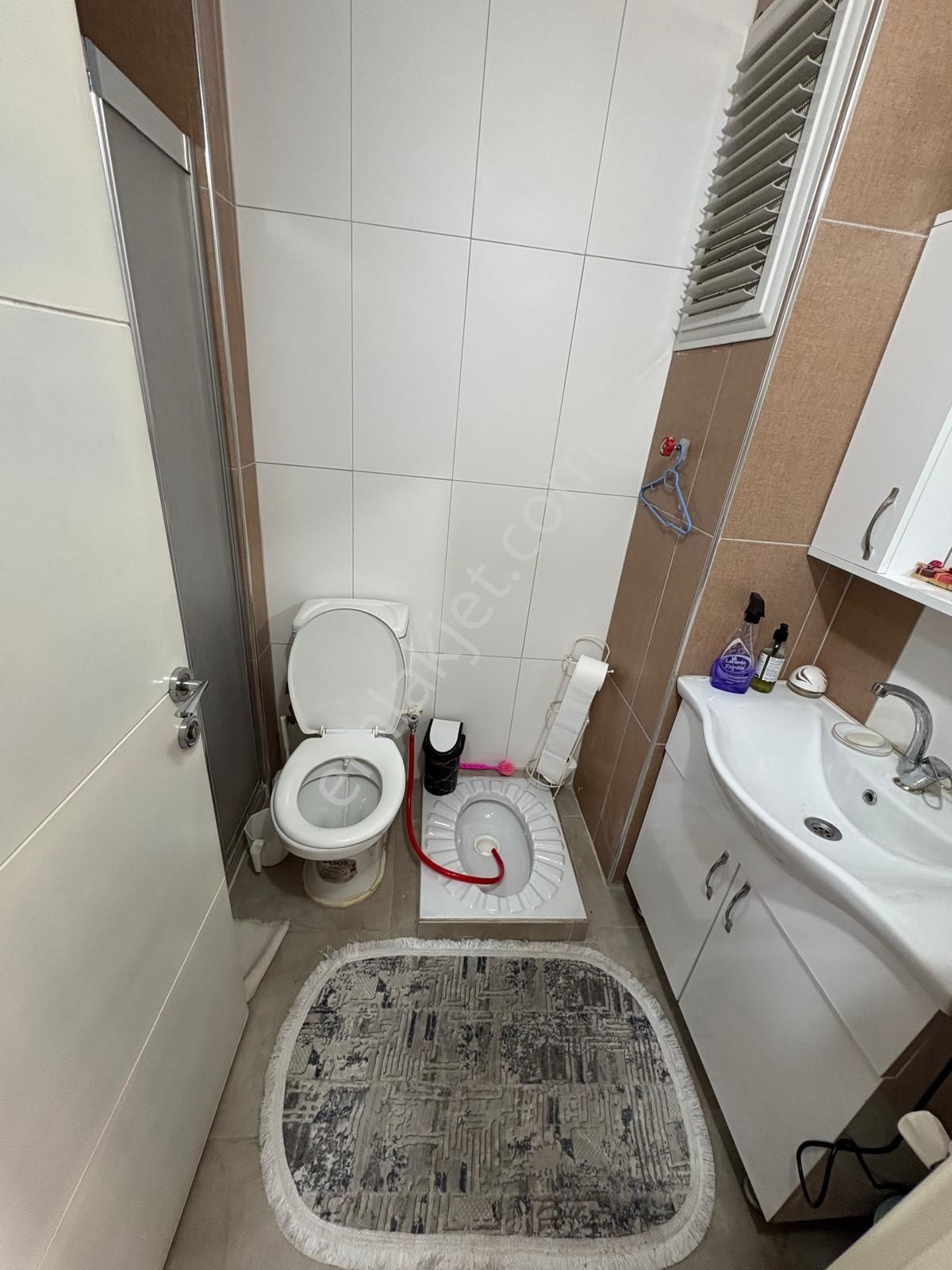 Prestij'den Sağlık'ta Asansörlü Geniş Oturumlu 2+1 Daire - Görsel 15