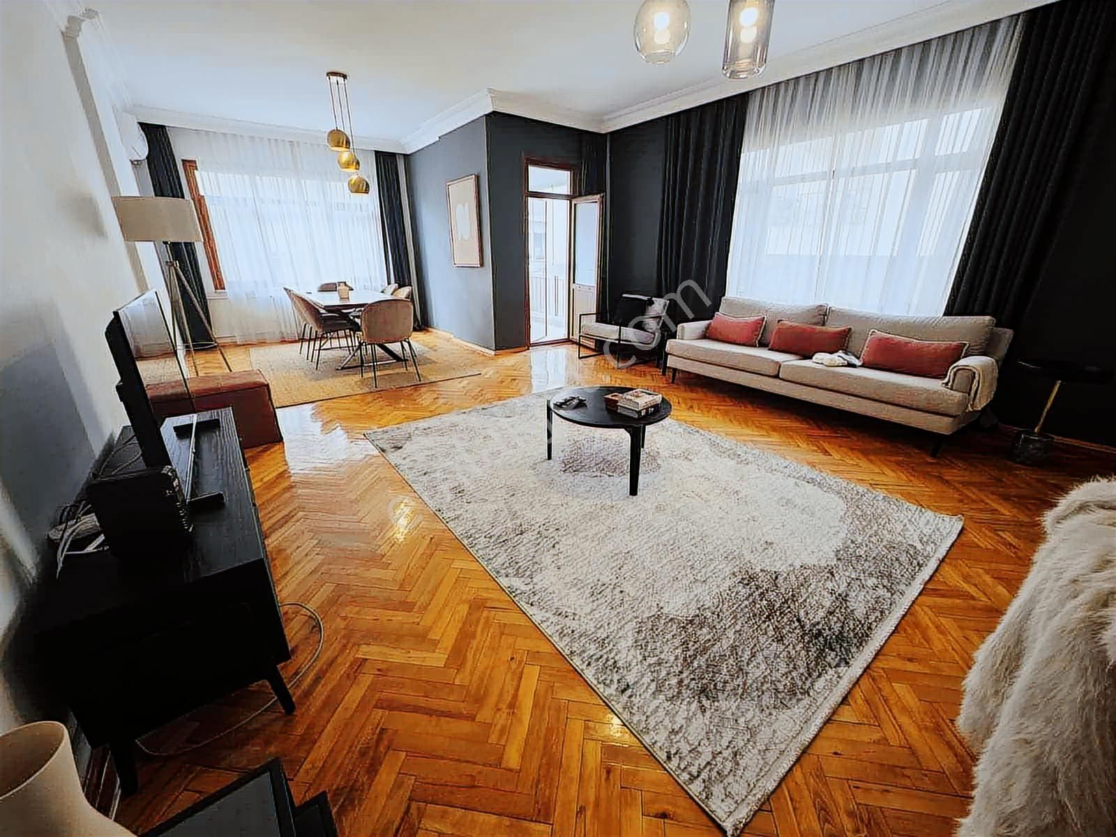 Nisbetiye Engin Sitesi Full Eşyalı 3+1 Kiralık Daire - Görsel 14