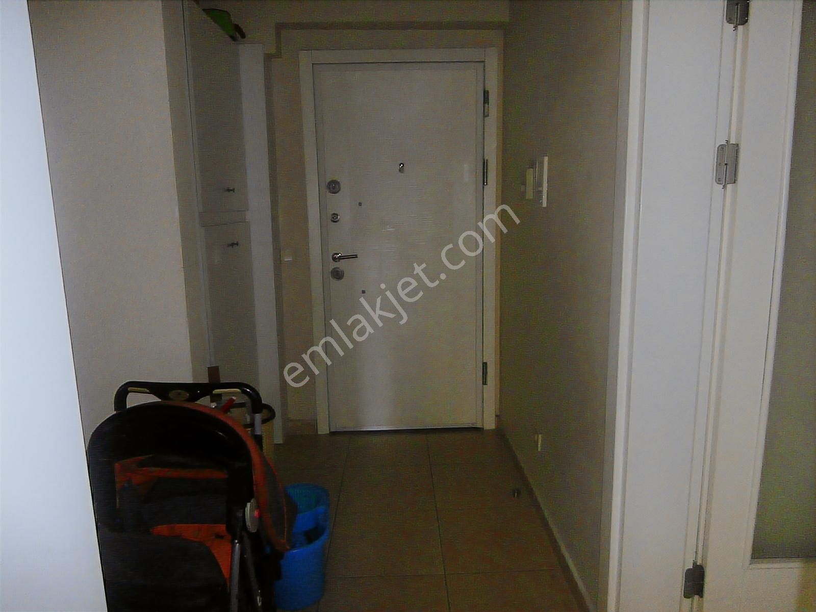 Çiğdem Emlak,dan Sahılpark Evlerinde Satılık 2+1 Daiere - Görsel 2