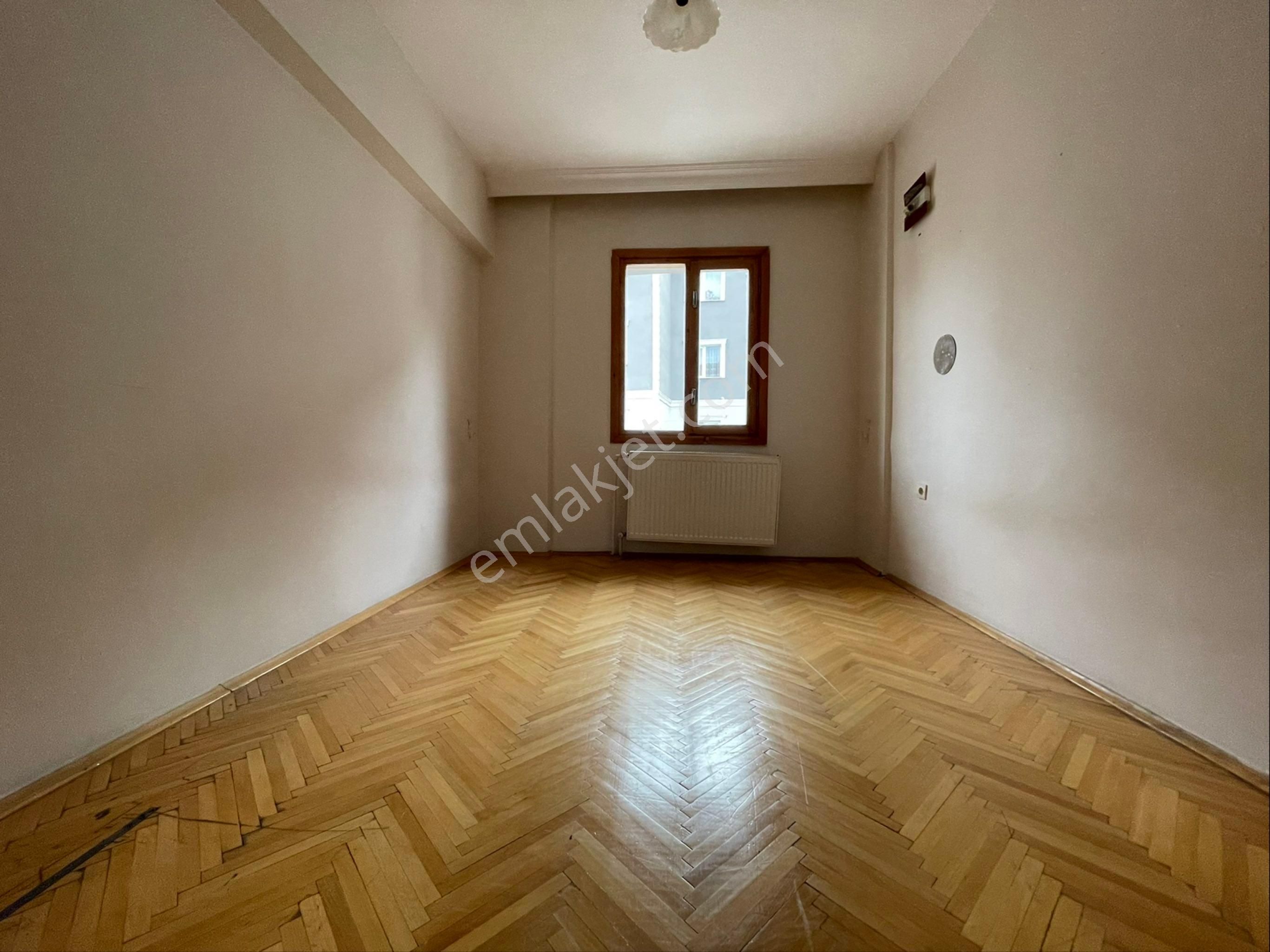 Sincan E.gazi Mah Site İçerisi 3+1 Ara Kat Ön Cephe Kiralık Daire - Görsel 12