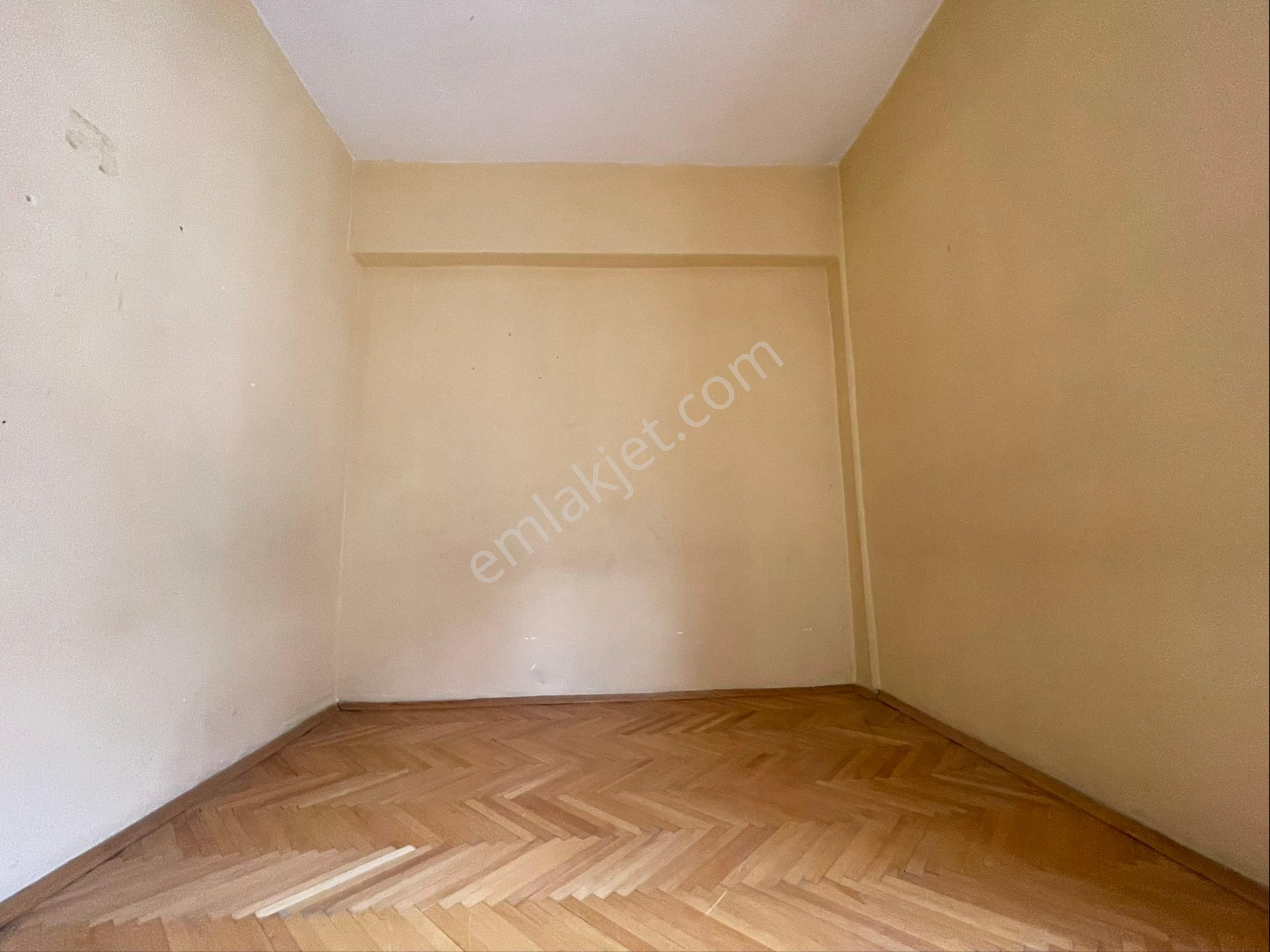 Sincan E.gazi Mah Site İçerisi 3+1 Ara Kat Ön Cephe Kiralık Daire - Görsel 7