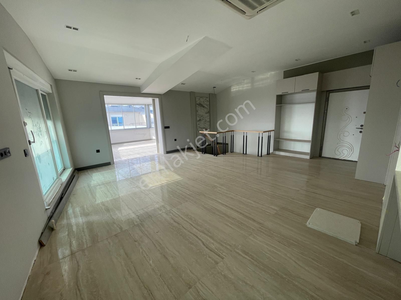 Konyaaltı Lüx Site İçerinsde Satılık 3+1 Daire - Görsel 21