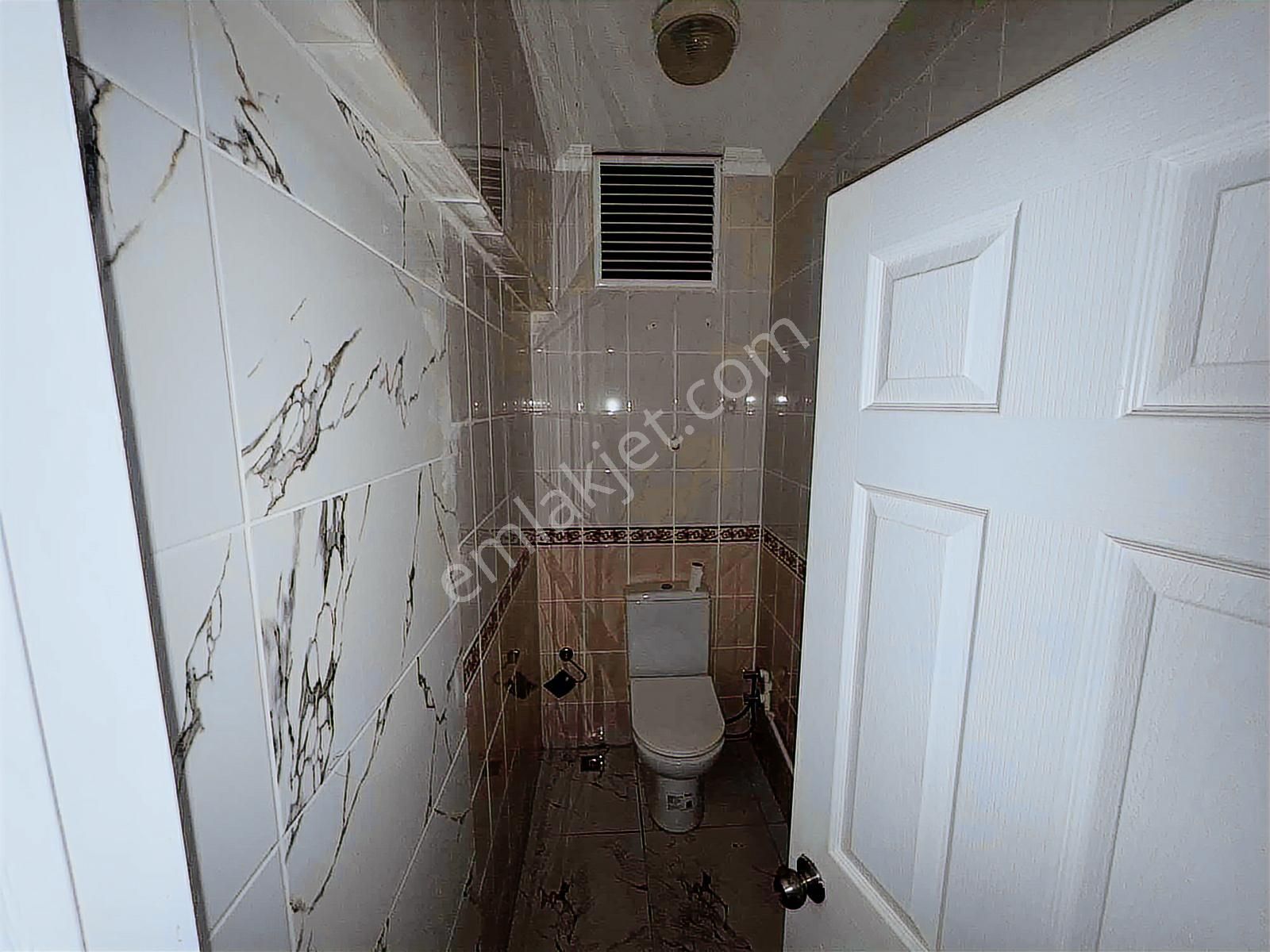 Aile Binasında 3+1 Kat Mülkiyetli 130 M2 Daire !!! - Görsel 23