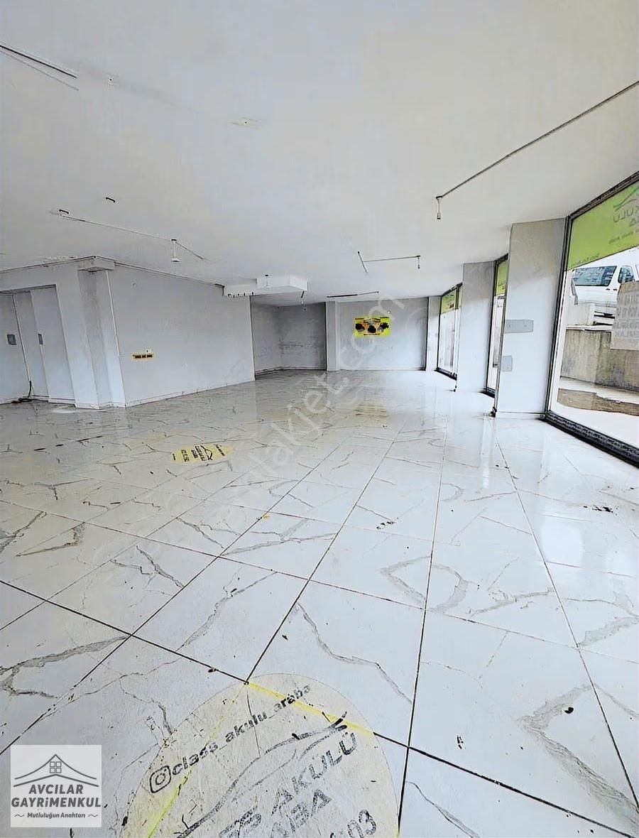 Beylikdüzü Yakuplu Barbaros Caddesinde Köşe Başı Kiralık Dükkan - Görsel 2