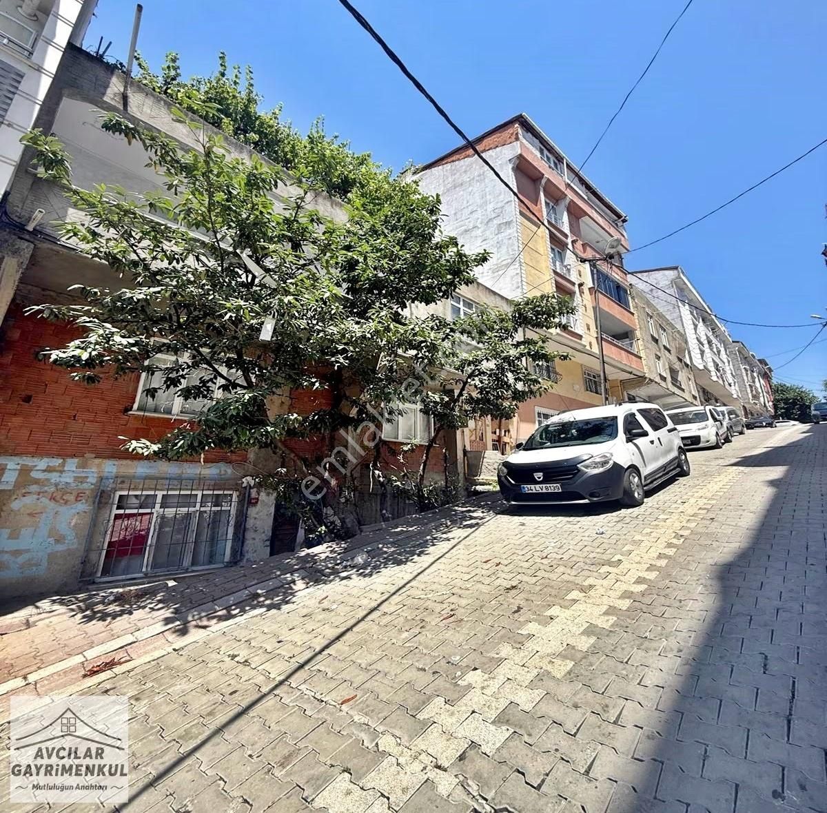 Esenyurt Hürriyet Mahallesinde Daire Fiyatına Satılık Arsa ! ! ! - Görsel 2