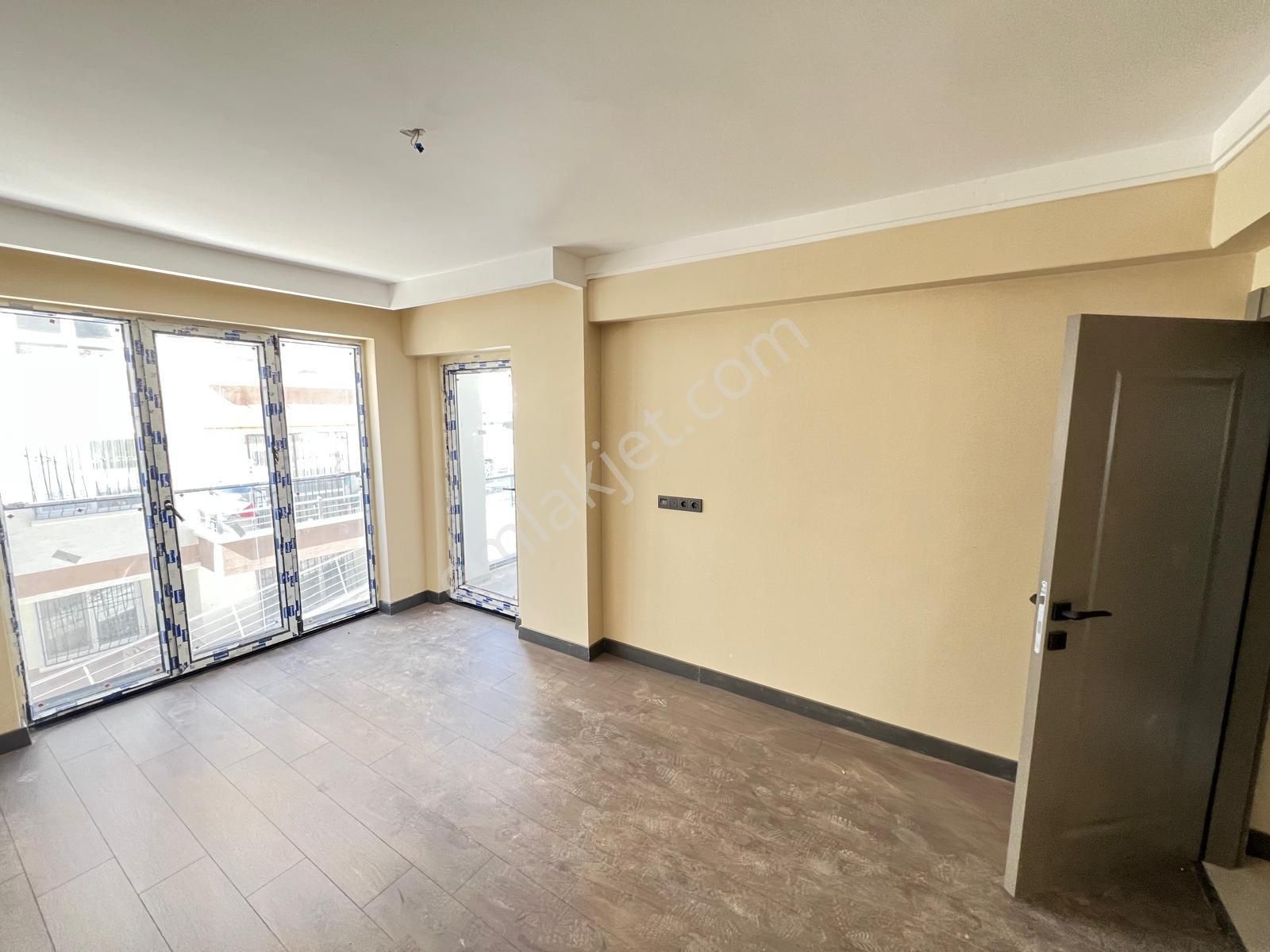 Karapürçek’te Sıfır, İskanlı, Yüksek Giriş Lüks 3+1 Daire - Görsel 23