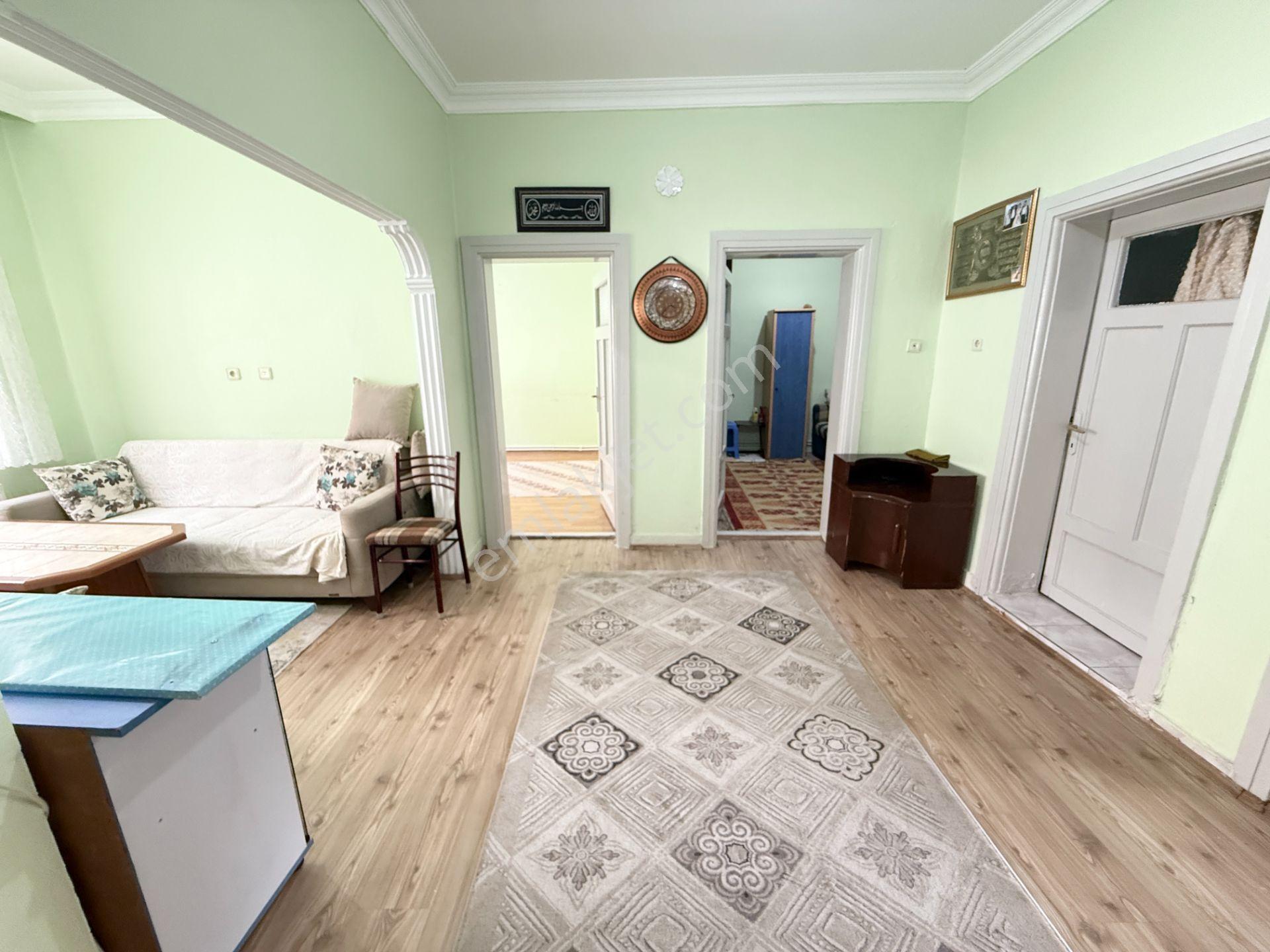 Özbey Emlaktan Odunpazarı Belediyesi Yanı Müstakil Ev - Görsel 5