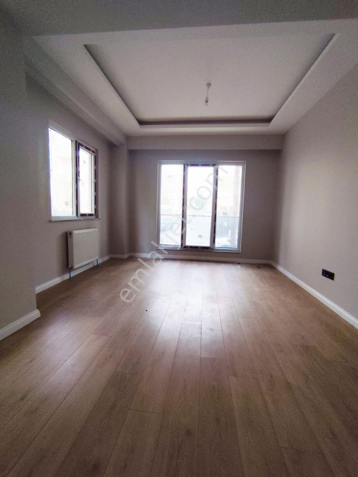 Mertcan Dan Kartal Metroya Yürüme 2+1 Balkonlu - İskanlı Lüks Daire