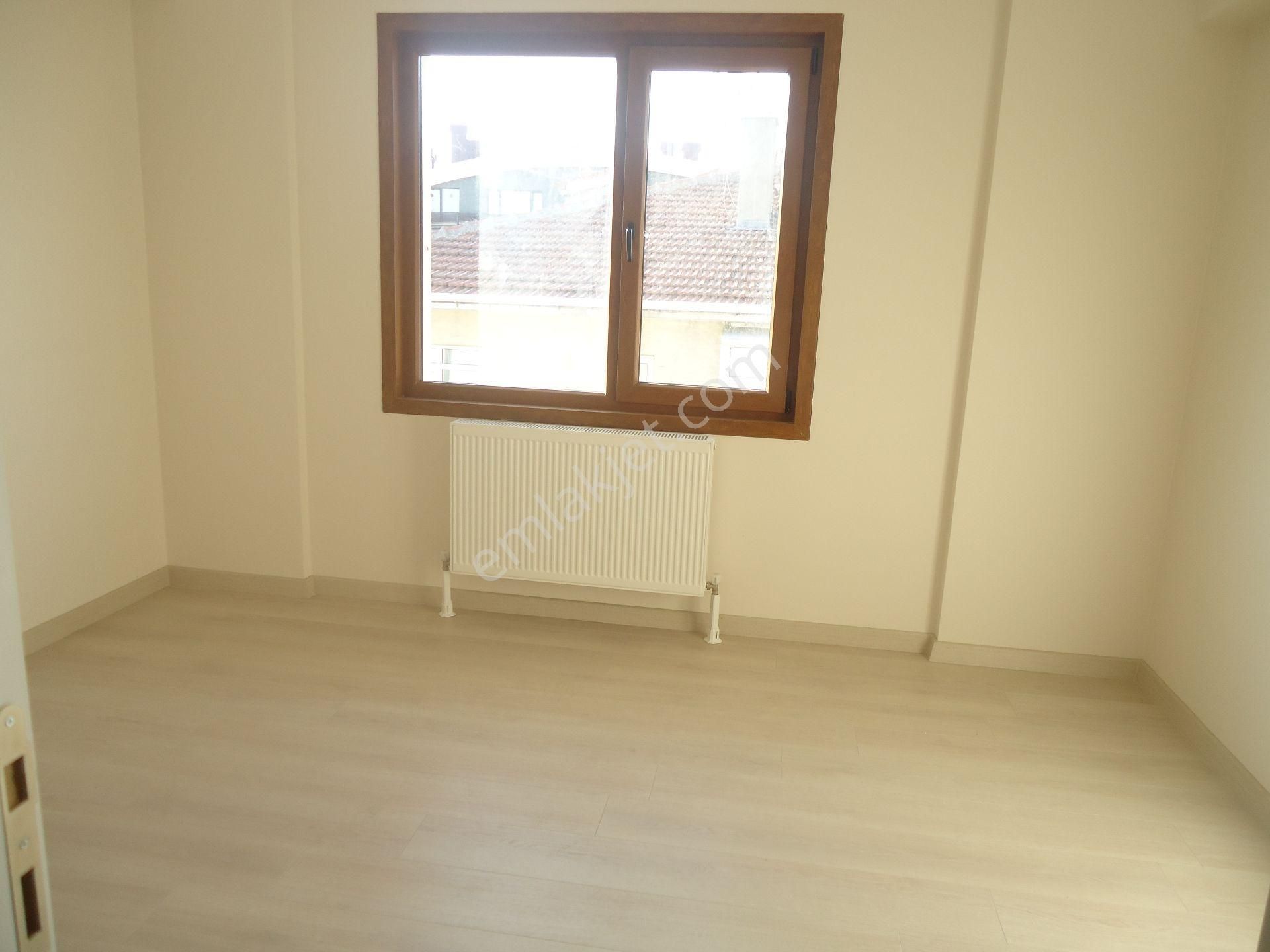 Aydınlıkevlerde Full Yapılı 3+1 Kiralık Daire Gizem Emlaktan - Görsel 14