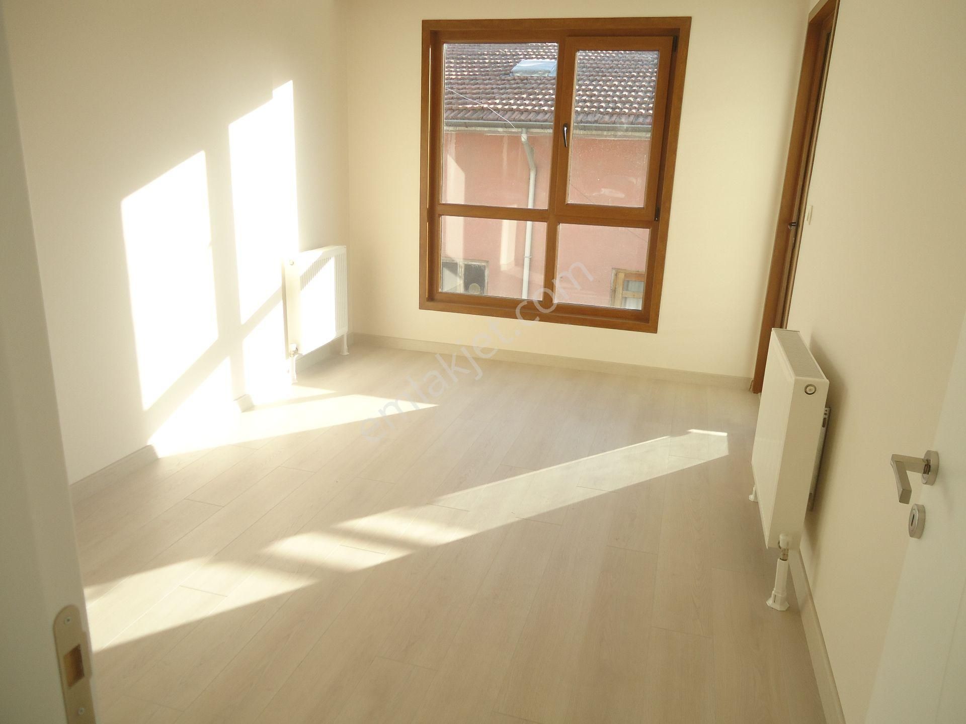 Aydınlıkevlerde Full Yapılı 3+1 Kiralık Daire Gizem Emlaktan - Görsel 24