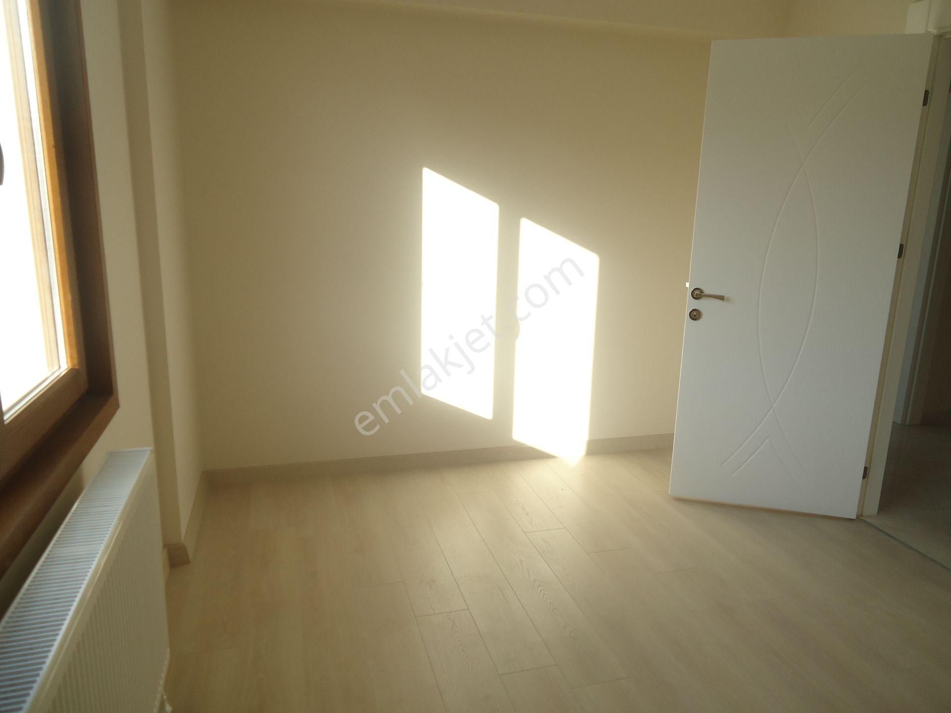 Aydınlıkevlerde Full Yapılı 3+1 Kiralık Daire Gizem Emlaktan - Görsel 15