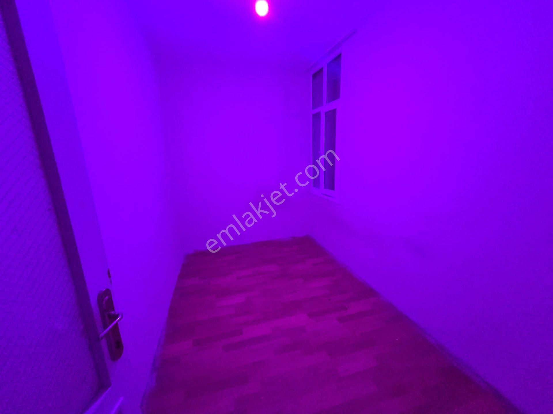 Balçovada Sakarya Caddesi Üzeri Satılık 2+1 Daire - Görsel 9
