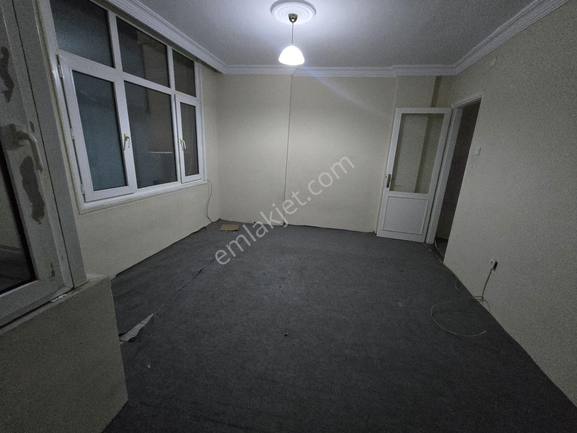 Balçovada Sakarya Caddesi Üzeri Satılık 2+1 Daire - Görsel 16