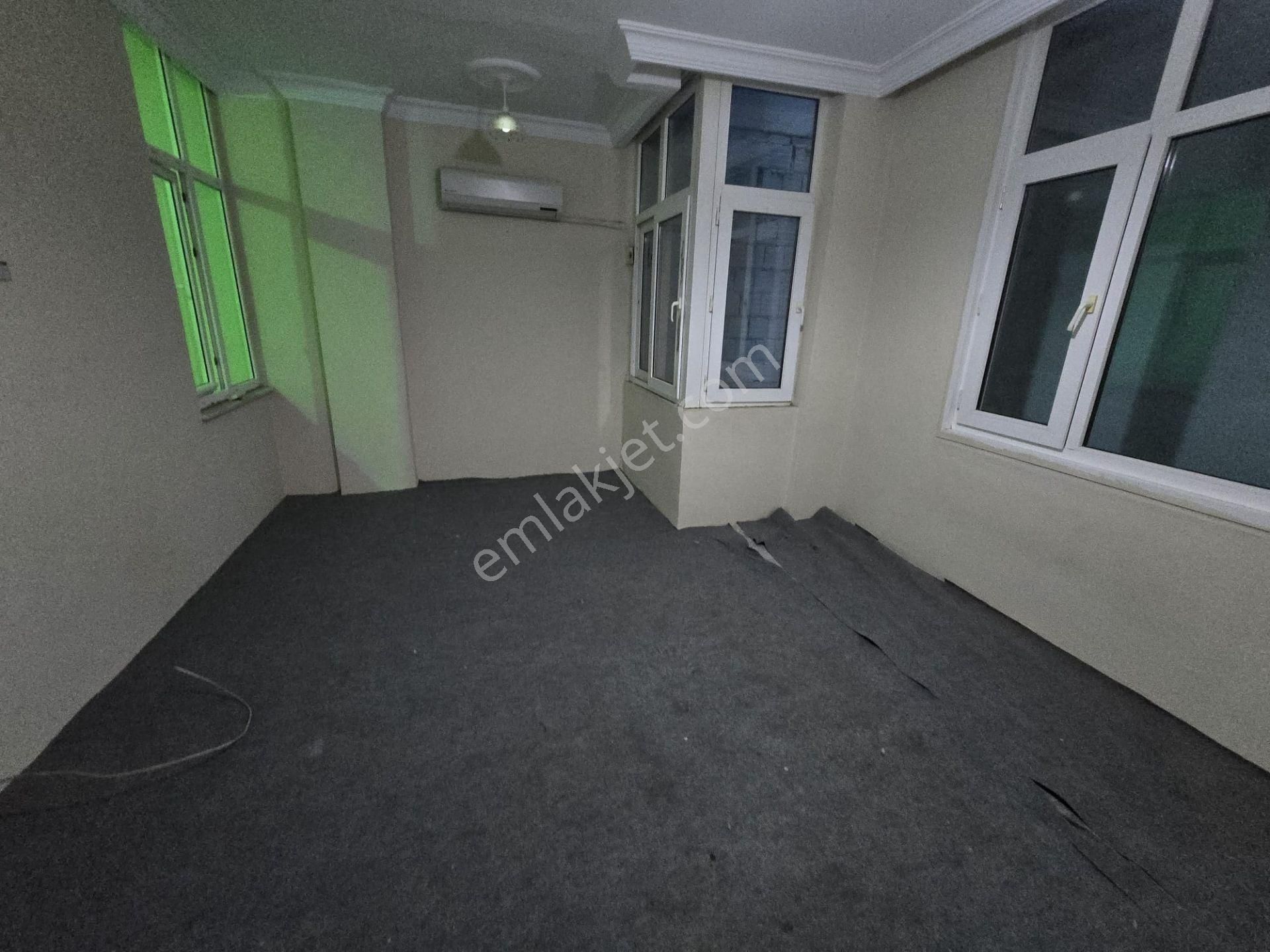 Balçovada Sakarya Caddesi Üzeri Satılık 2+1 Daire - Görsel 13