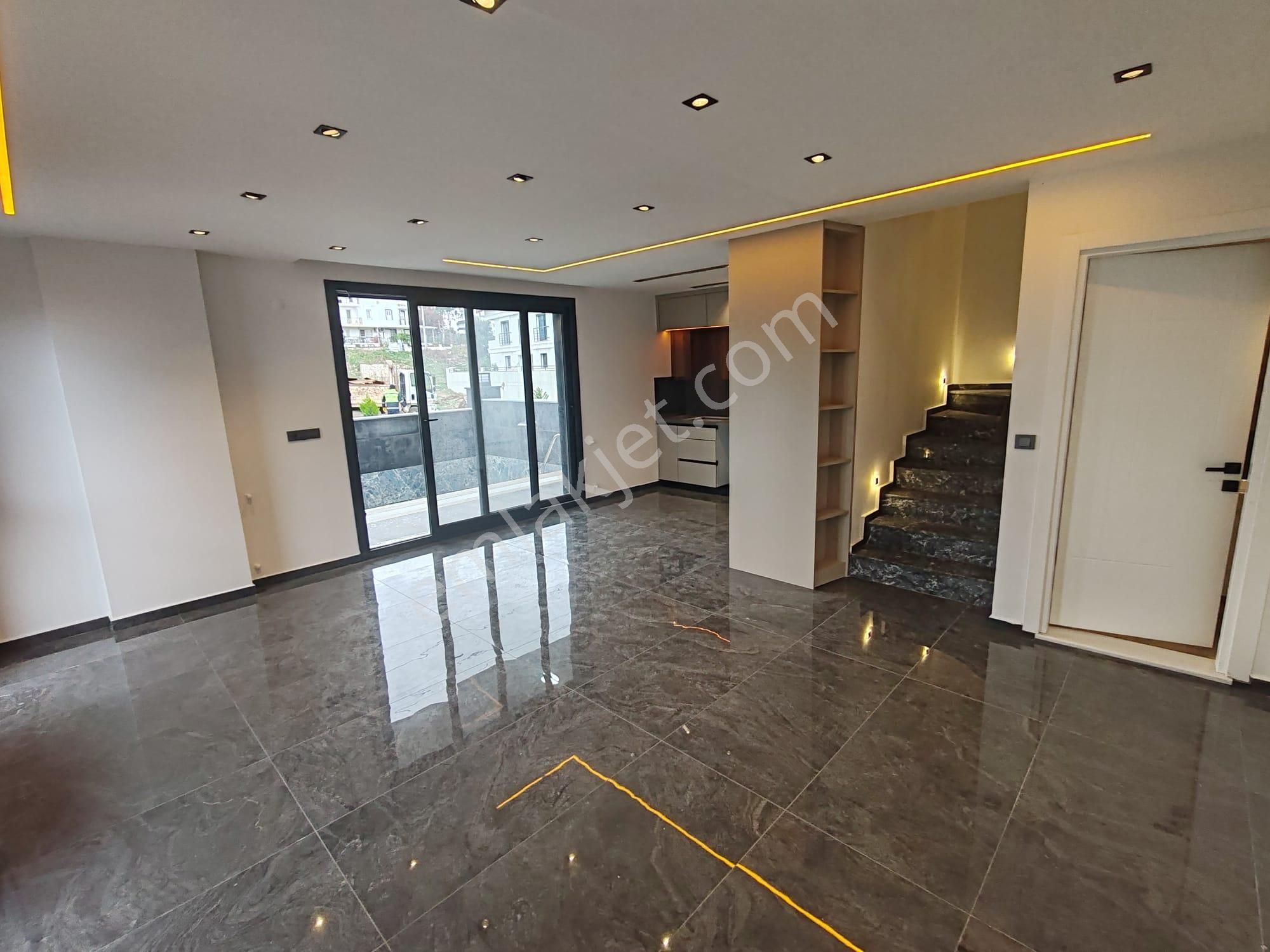 Didim Hisar'da 3+1 Tirpleks Fırsat Villa - Görsel 9