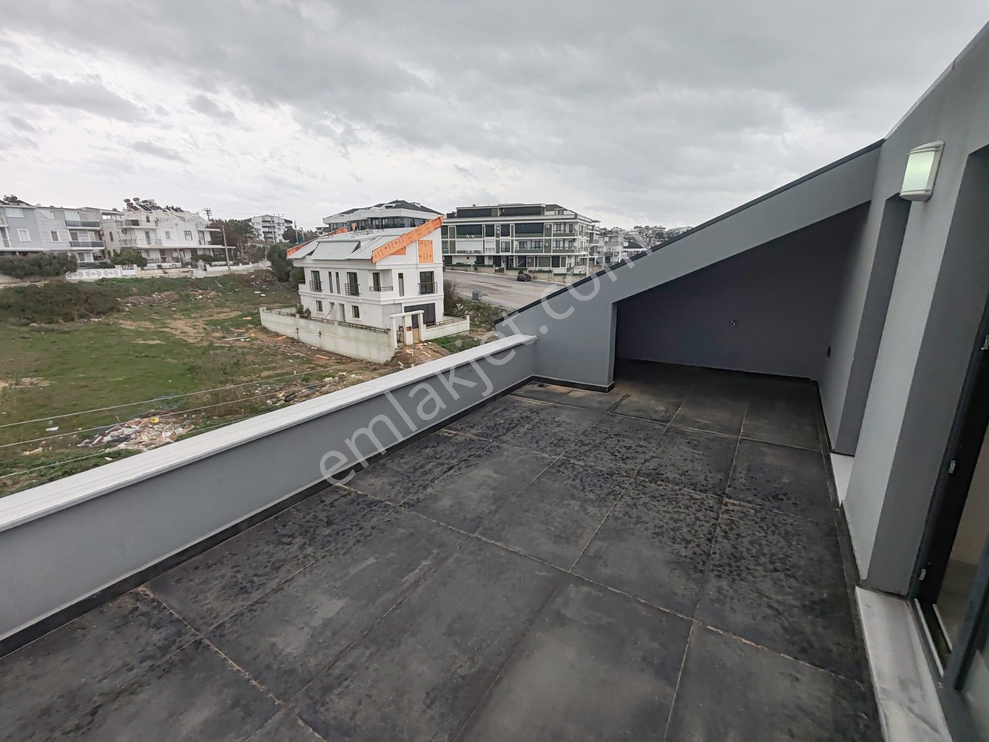 Didim Hisar'da 3+1 Tirpleks Fırsat Villa - Görsel 23