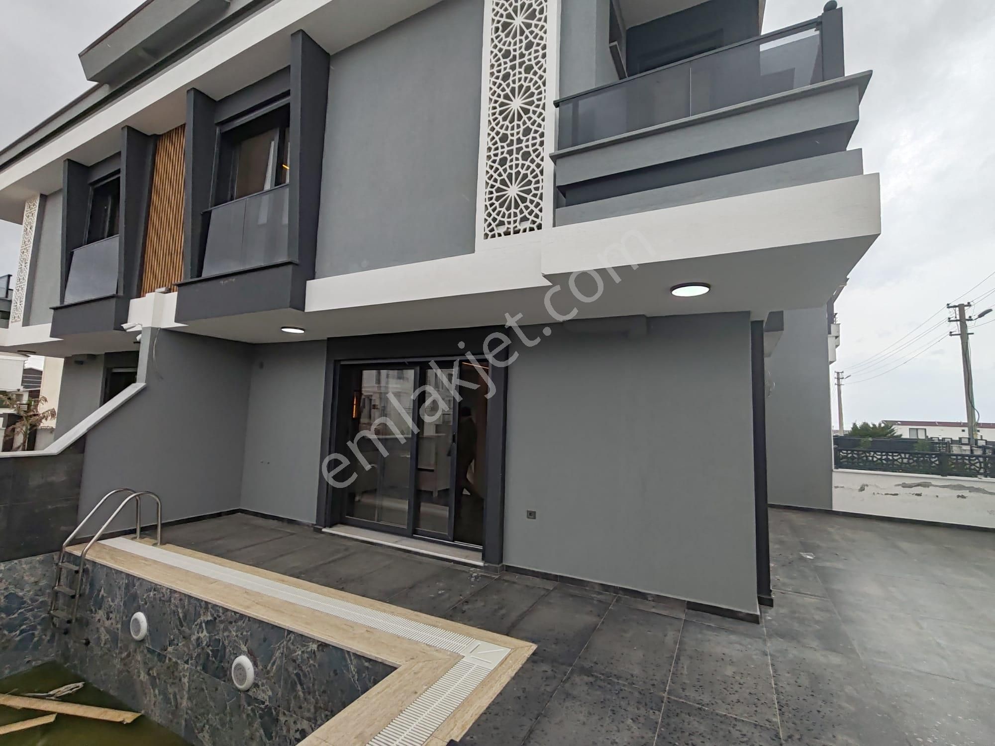 Didim Hisar'da 3+1 Tirpleks Fırsat Villa