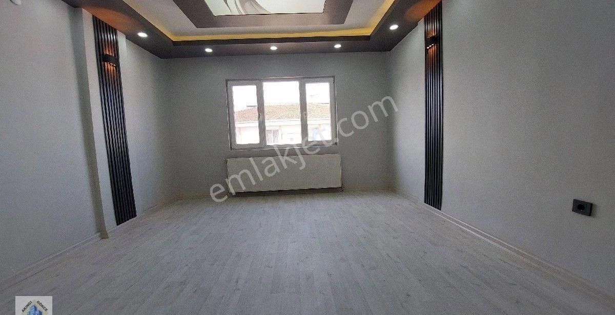 Akşemsettin'de 3 Cepheli Ful+ful Yapılı Kat Da 3+1 Daire - Görsel 4