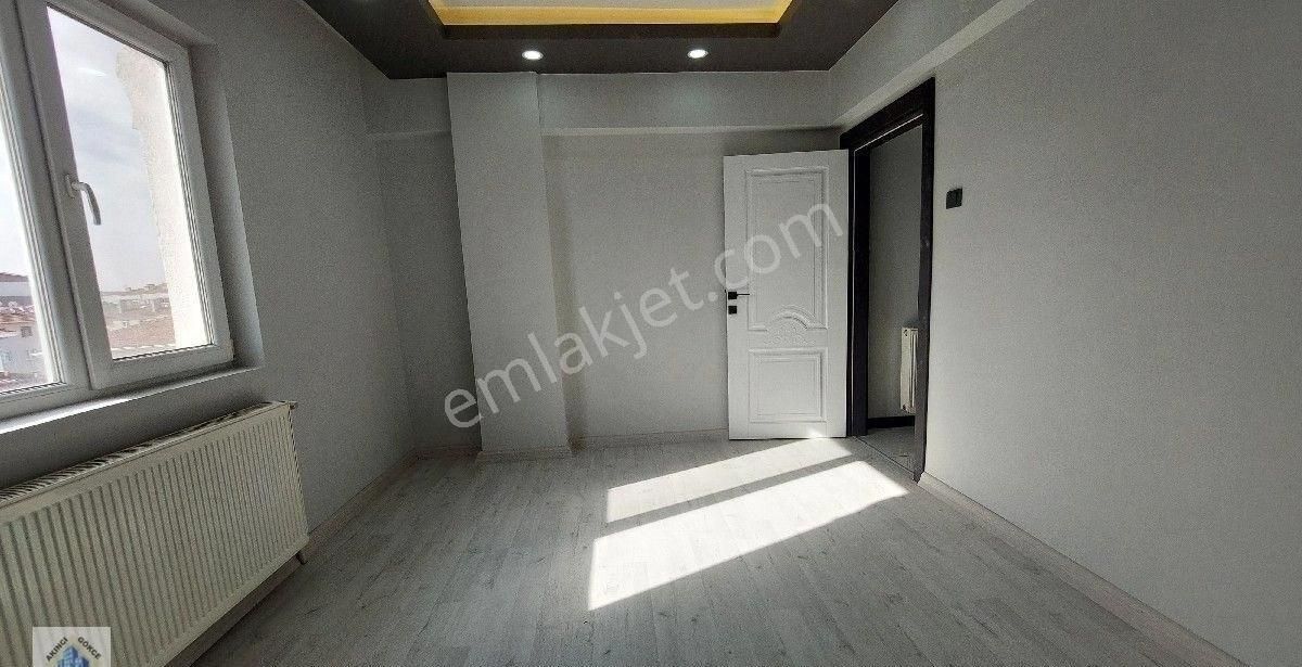 Akşemsettin'de 3 Cepheli Ful+ful Yapılı Kat Da 3+1 Daire - Görsel 22