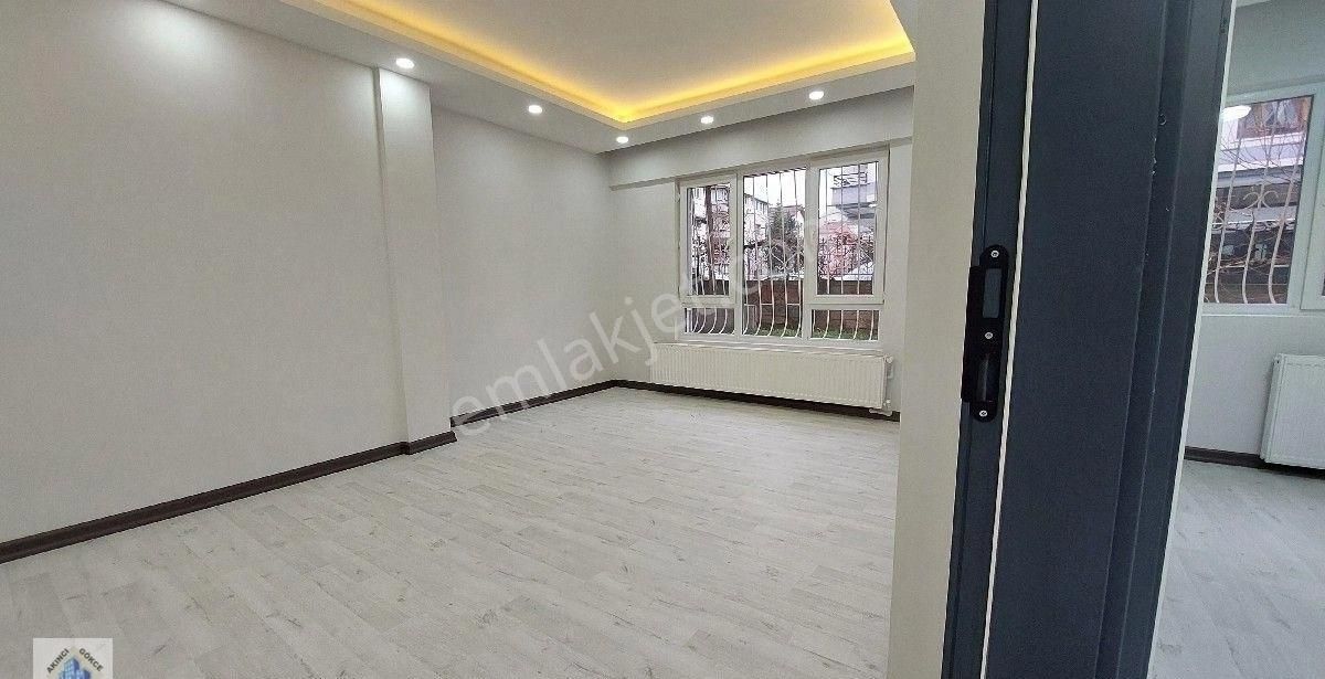 Etimesgut Piyade De Ful+ful Yapılı Yol Cephe 3+1 Daire - Görsel 24