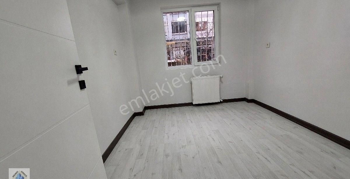 Etimesgut Piyade De Ful+ful Yapılı Yol Cephe 3+1 Daire - Görsel 14