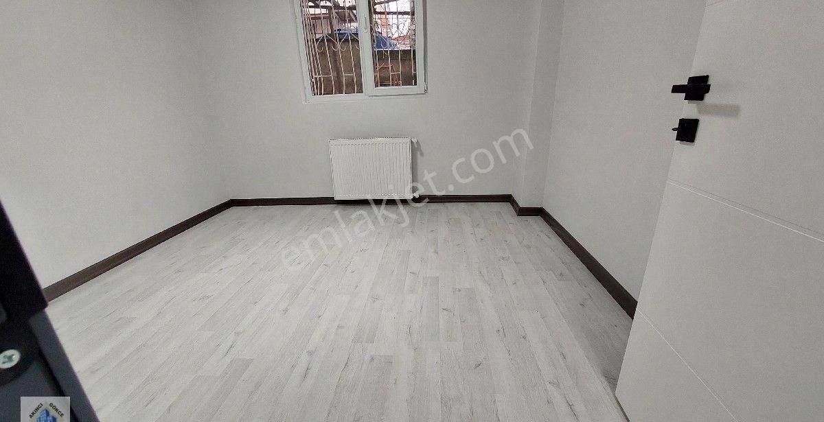 Etimesgut Piyade De Ful+ful Yapılı Yol Cephe 3+1 Daire - Görsel 6