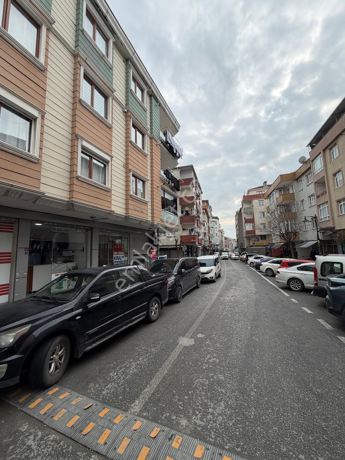 Telsizde Köşe Başı 2 Katlı Kiralık Dükkan - Görsel 11