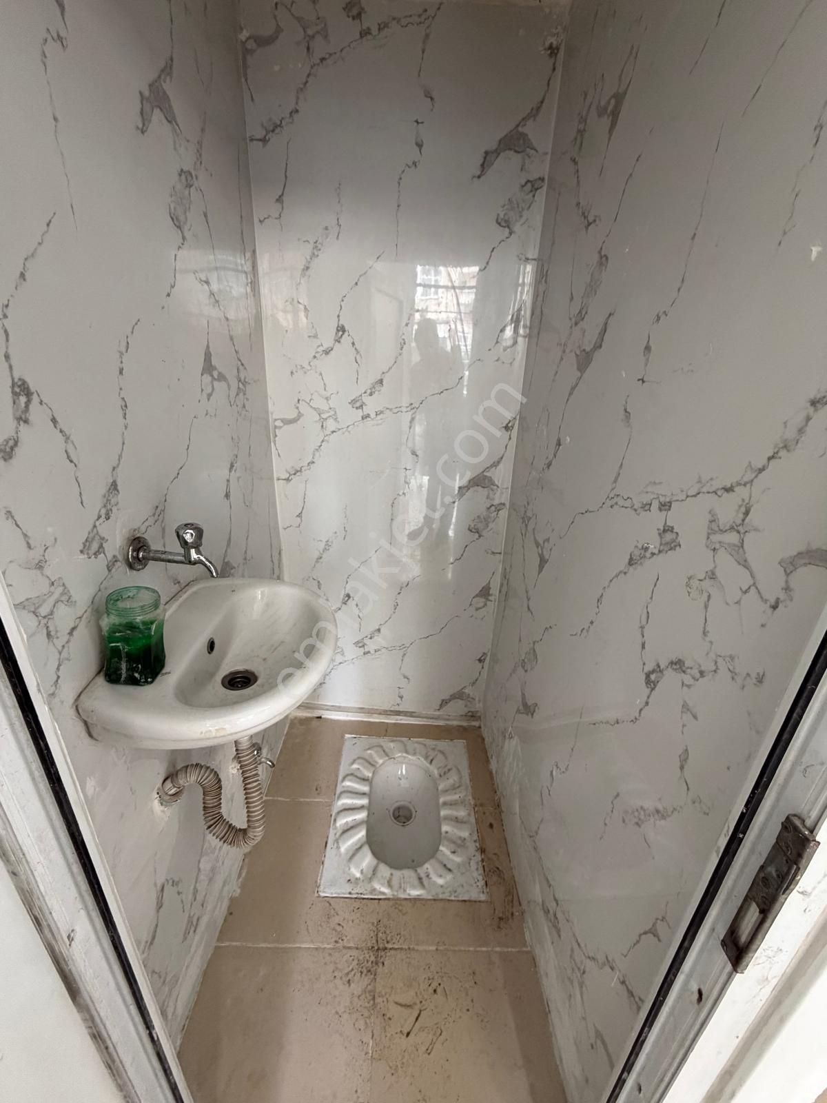 Telsizde Köşe Başı 2 Katlı Kiralık Dükkan - Görsel 9