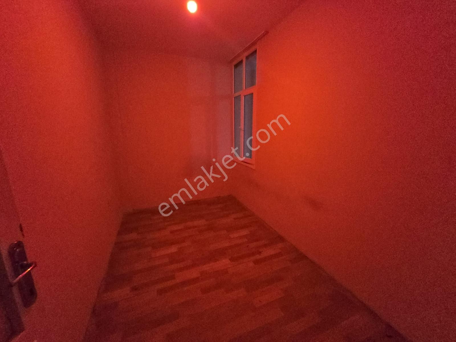 Balçovada Sakarya Caddesi Üzeri Satılık 2+1 Daire - Görsel 4