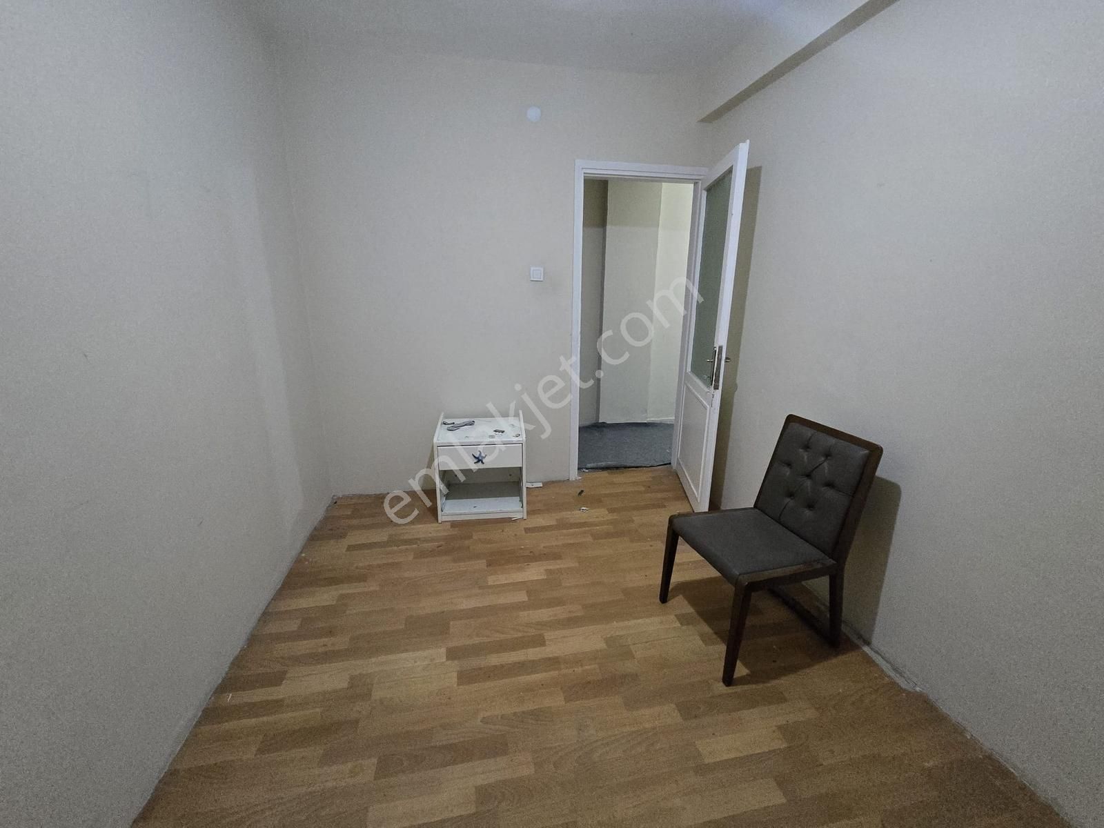 Balçovada Sakarya Caddesi Üzeri Satılık 2+1 Daire - Görsel 10