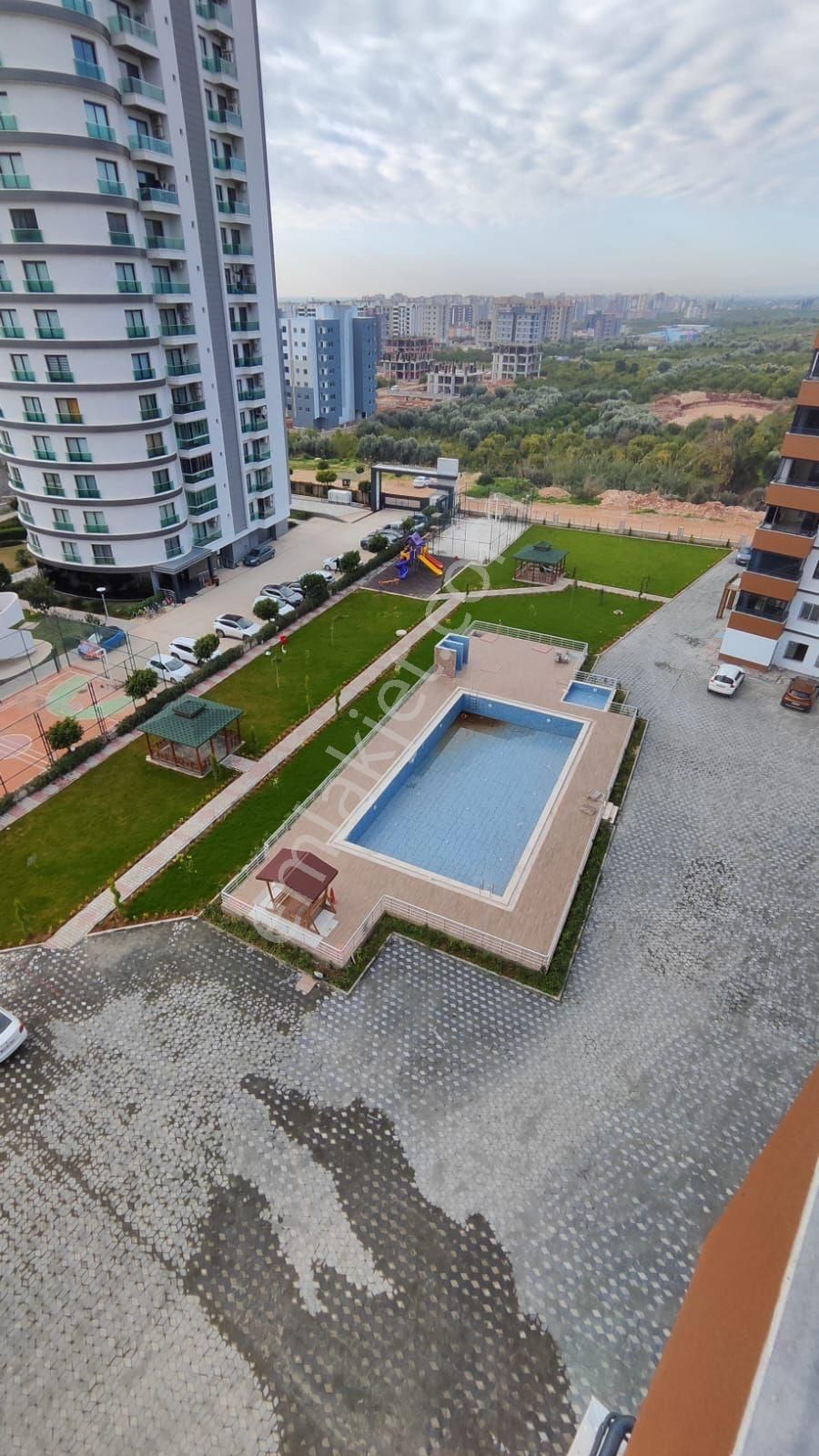 Thor'da Mezitli Akdeniz Mahallesinde Havuzlu 2+1 Kiralık Daire - Görsel 22