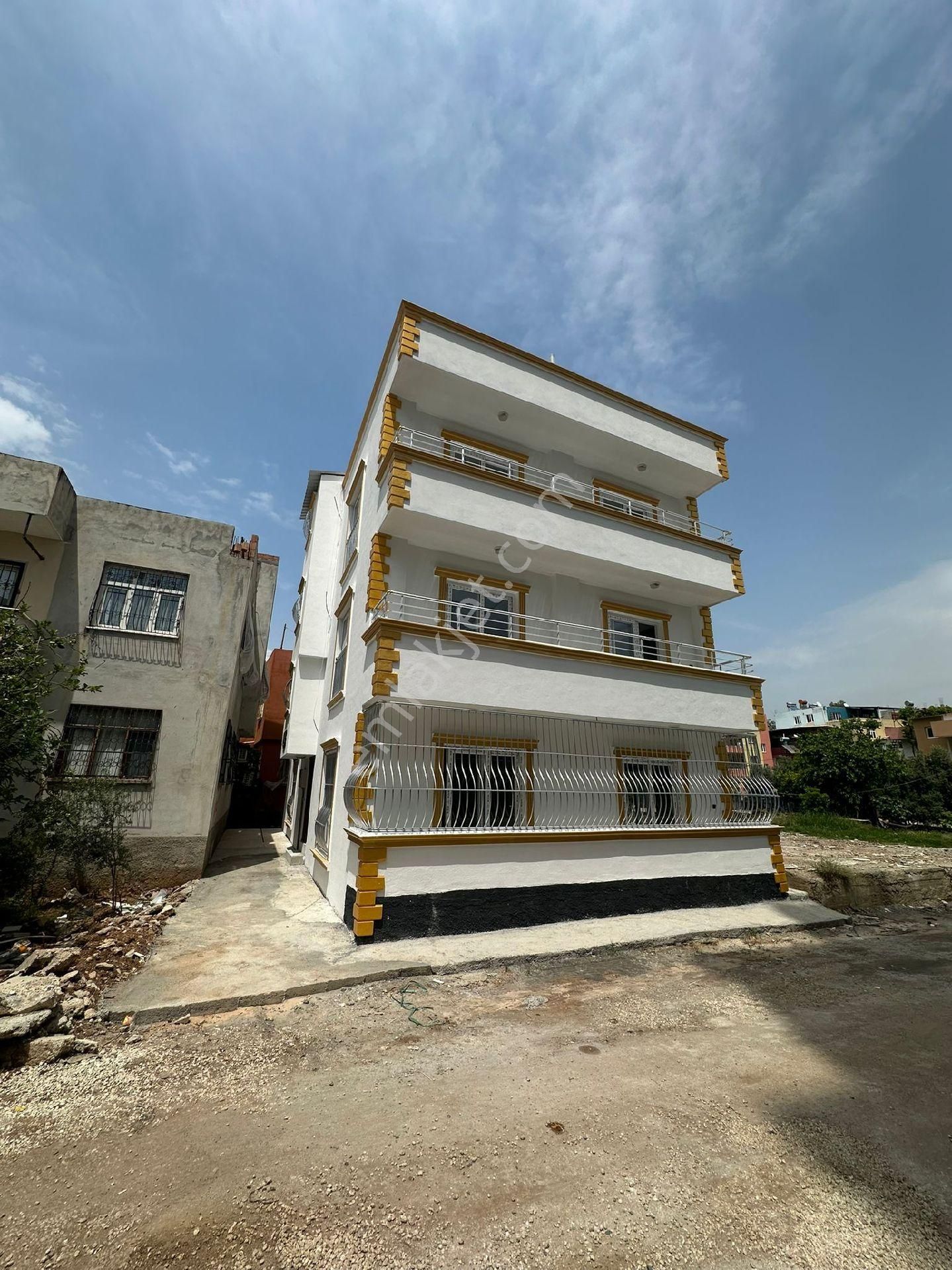 Satılık 3 Katlı Ev - Görsel 4