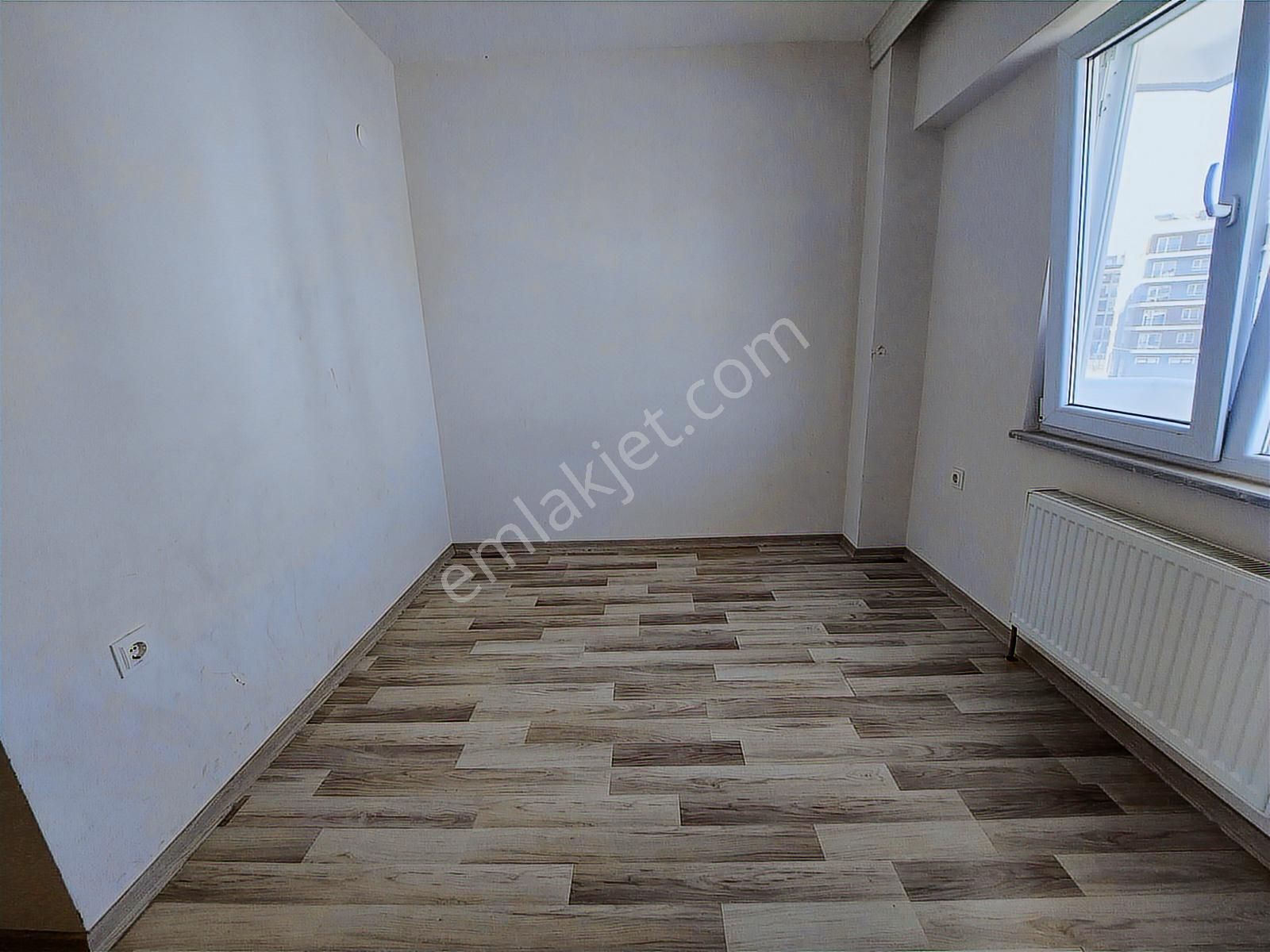 1+1 Çanakkale Kepez Hamidiye Mah. Geniş Cam Balkon - Görsel 5