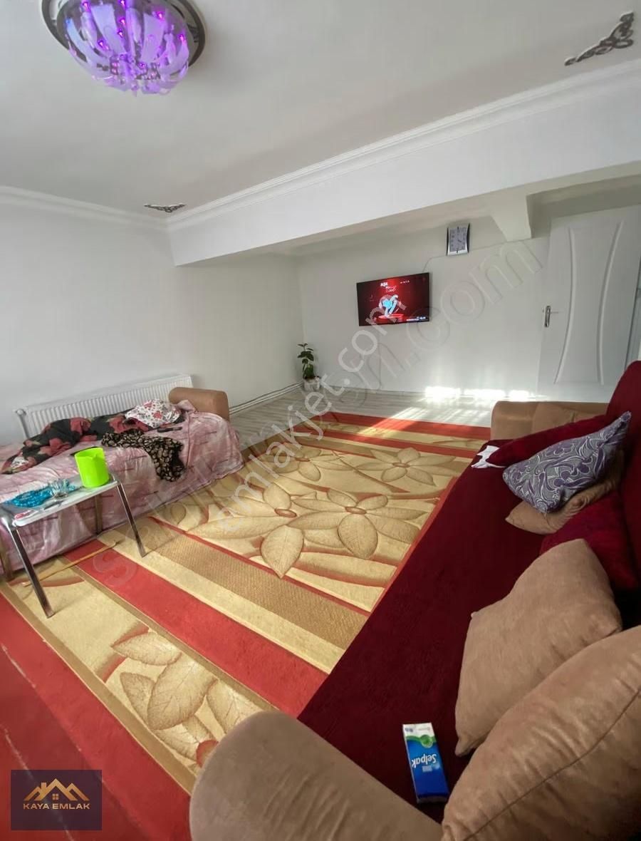 Güneş Mahallesinde Yüksek Giriş 2+1 Kattan Bölme - Görsel 4