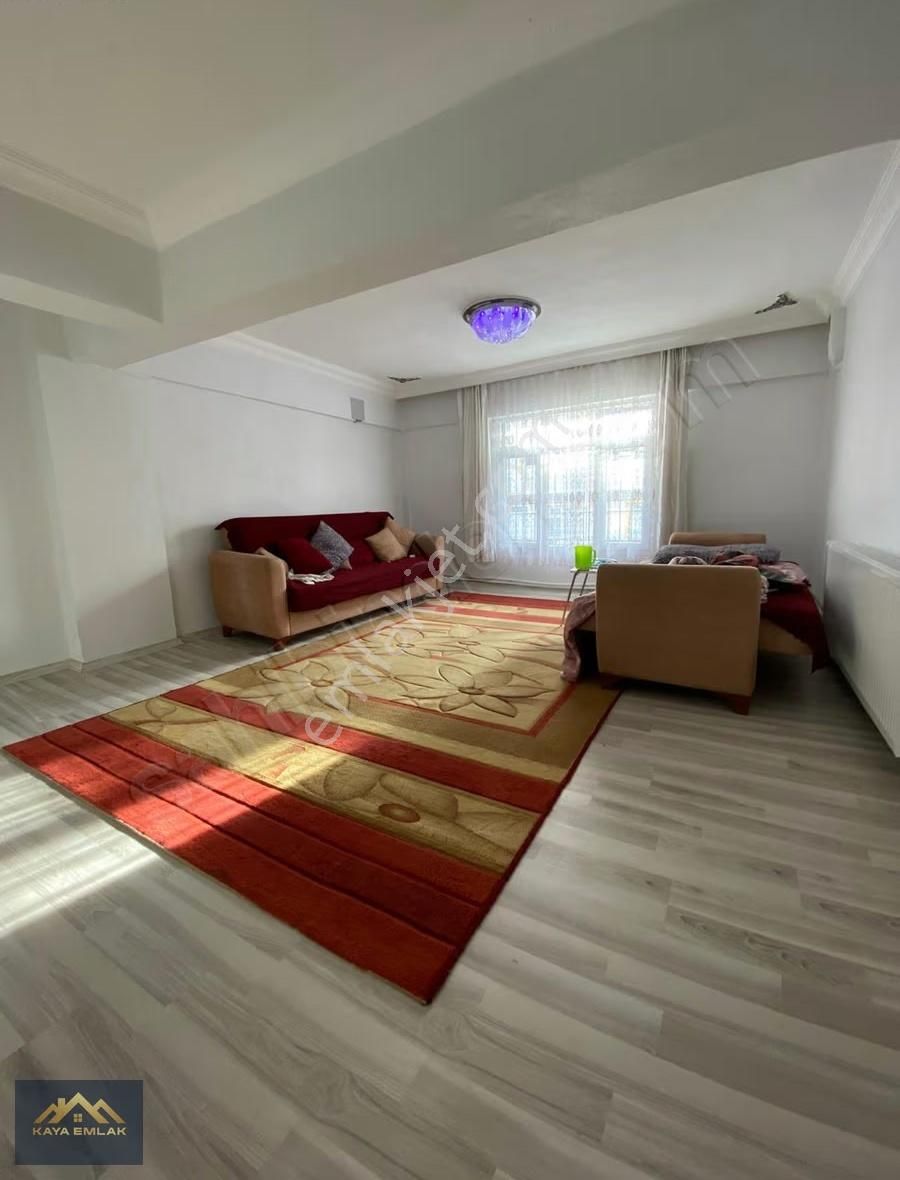 Güneş Mahallesinde Yüksek Giriş 2+1 Kattan Bölme - Görsel 12