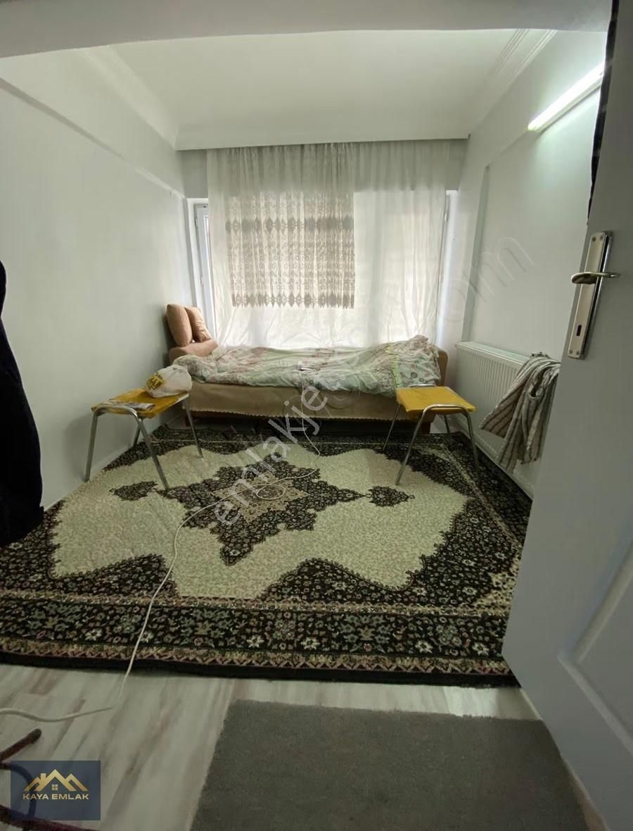 Güneş Mahallesinde Yüksek Giriş 2+1 Kattan Bölme - Görsel 9