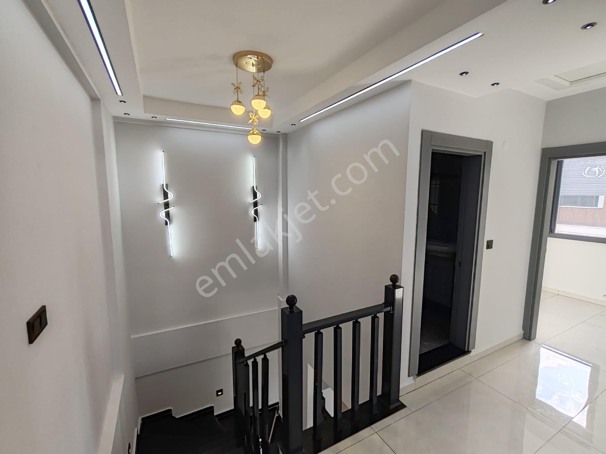 Didim'de Lüks 3+1 Havuzlu Villa - Görsel 12