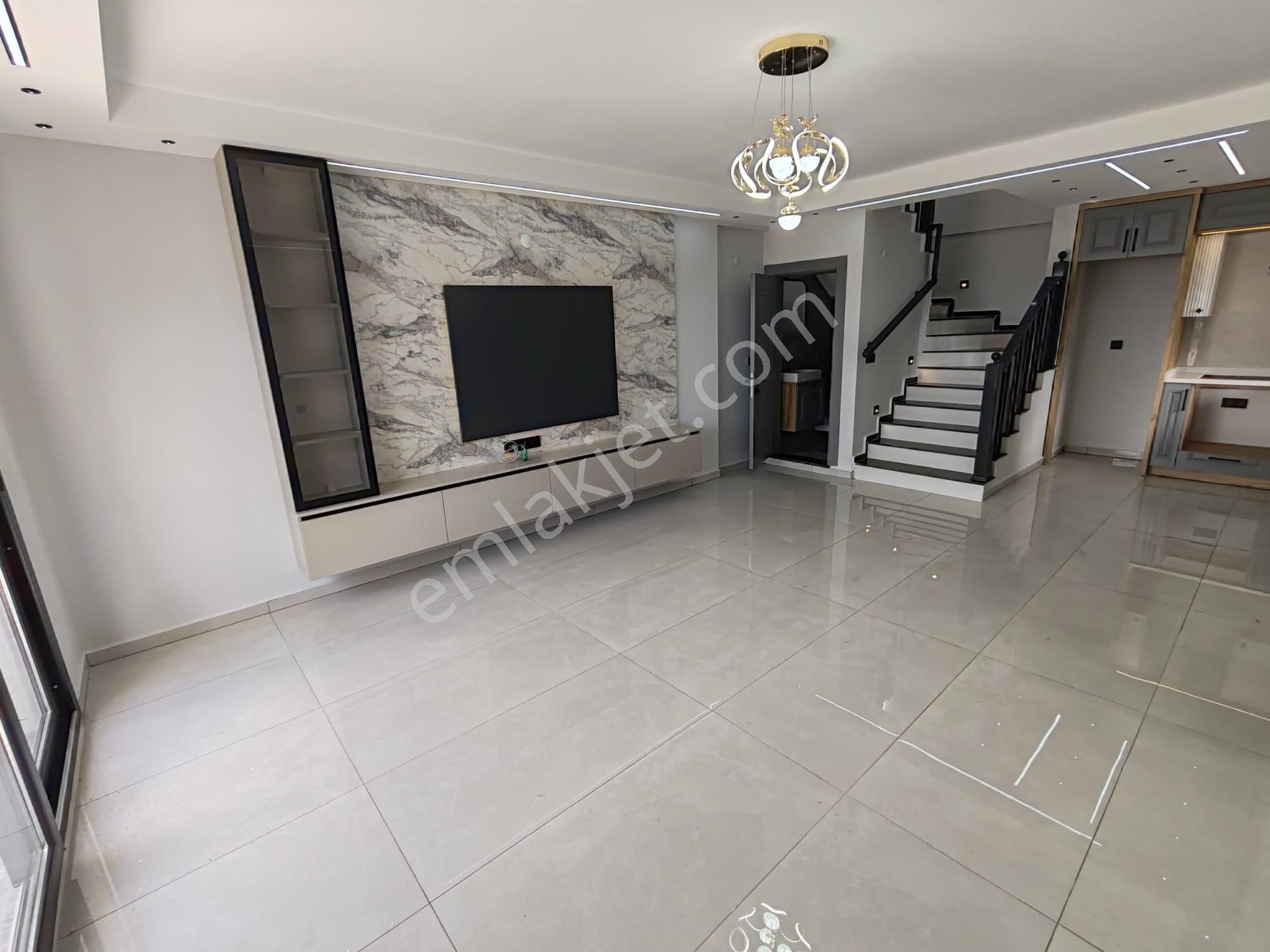 Didim'de Lüks 3+1 Havuzlu Villa - Görsel 5