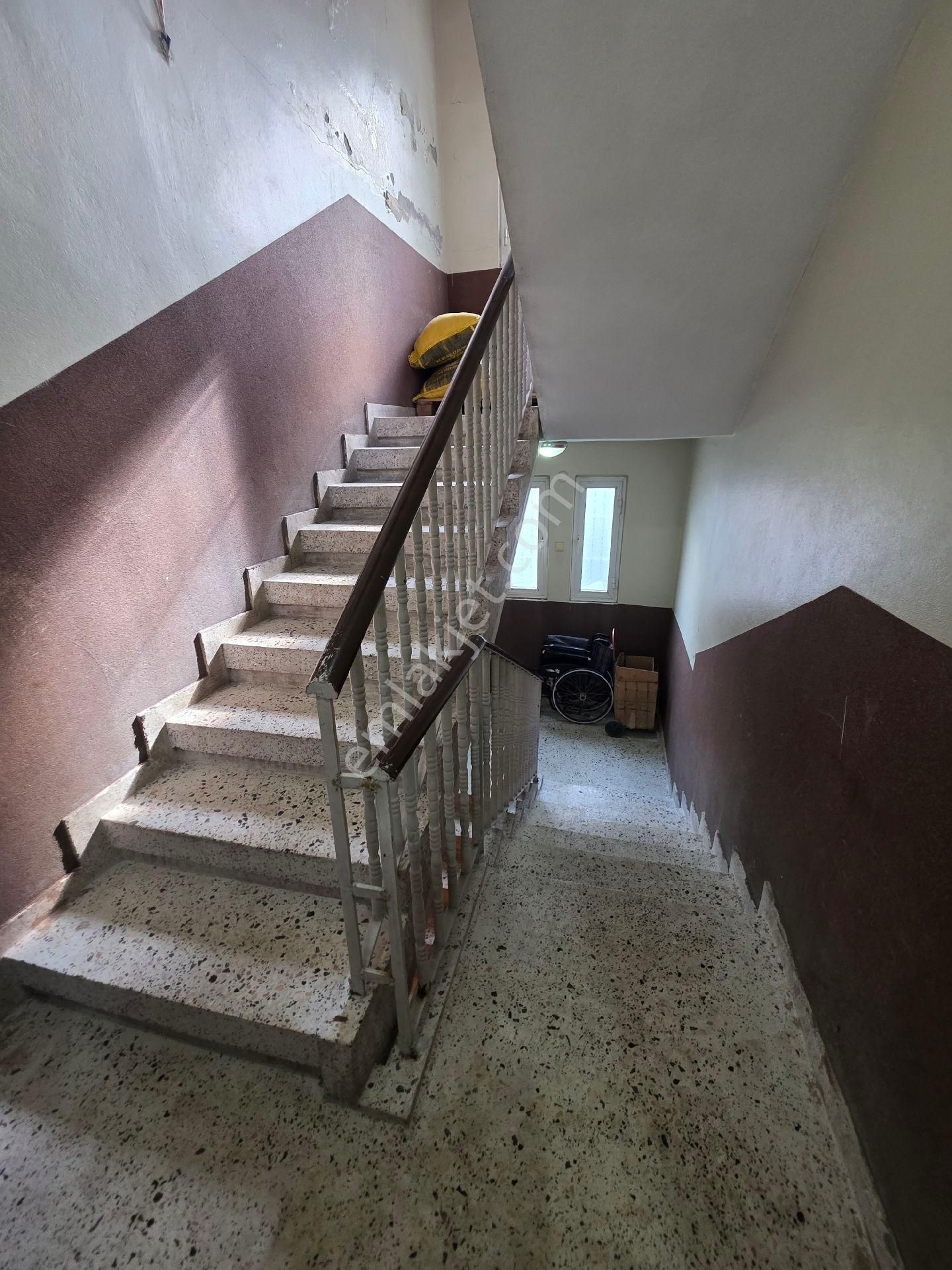 Bey Mahallesi Akkapı Semt Pazarı Karşısı(beyrut Mahallesi ) - Görsel 3