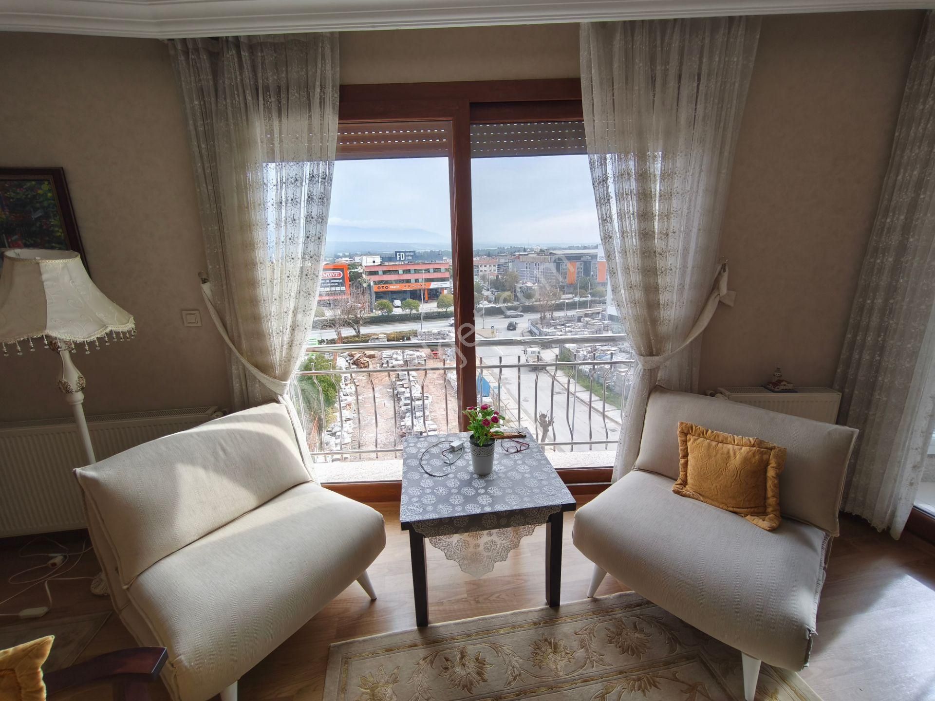 Lüks Eşyalı Oldukça Ferah Geniş 3 Cepheli140m2 2+1 Kiralık Daire - Görsel 6