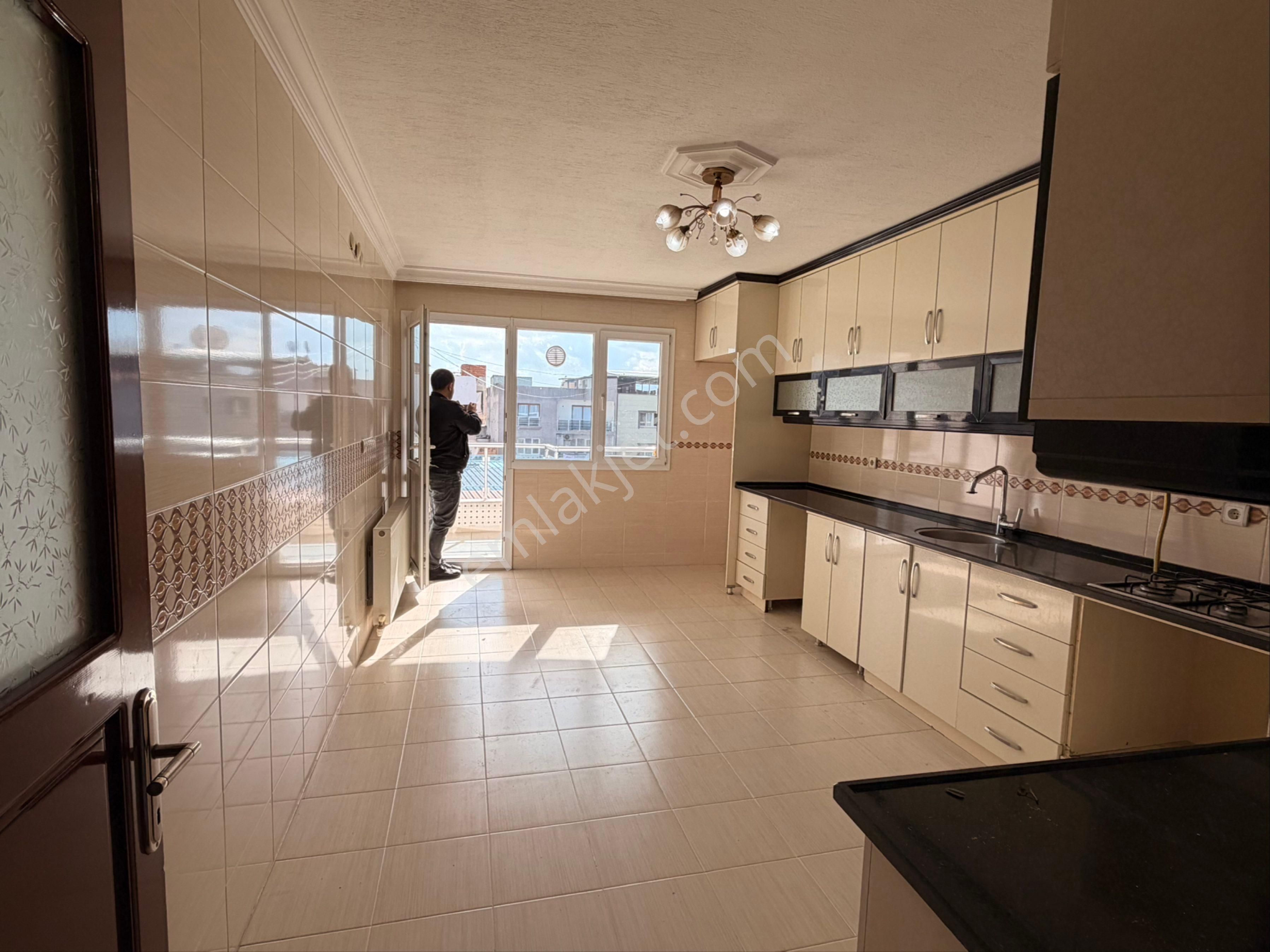 Buca Göksu Mah. 170m2 Doğalgazlı Geniş - Görsel 3